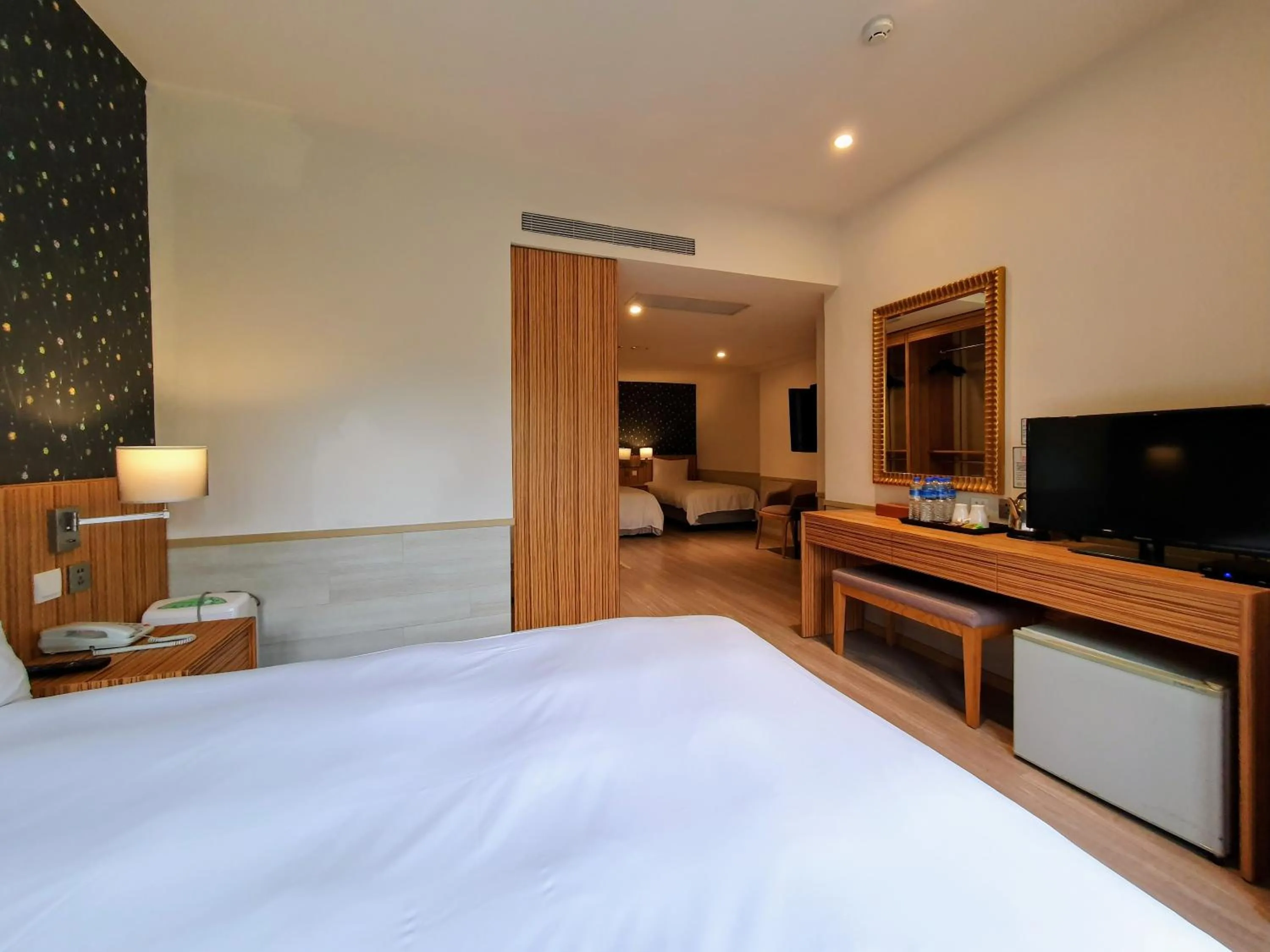 Quintuple Room in Rainbow Hotel