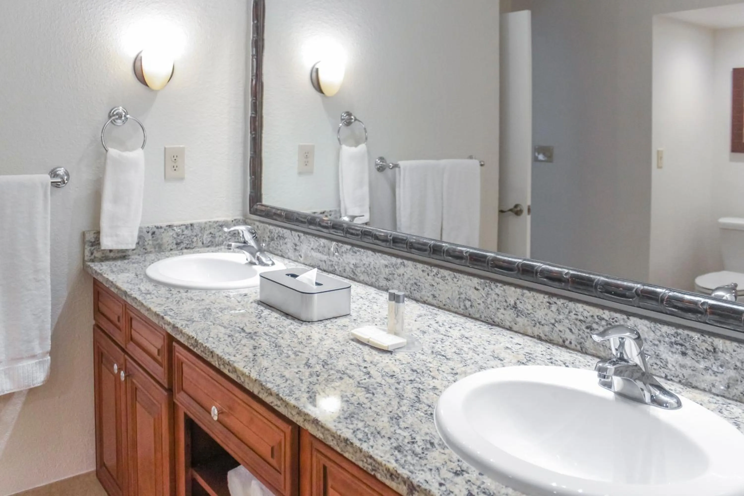 Two-Bedroom Suite in Hilton Vacation Club Polynesian Isles Kissimmee