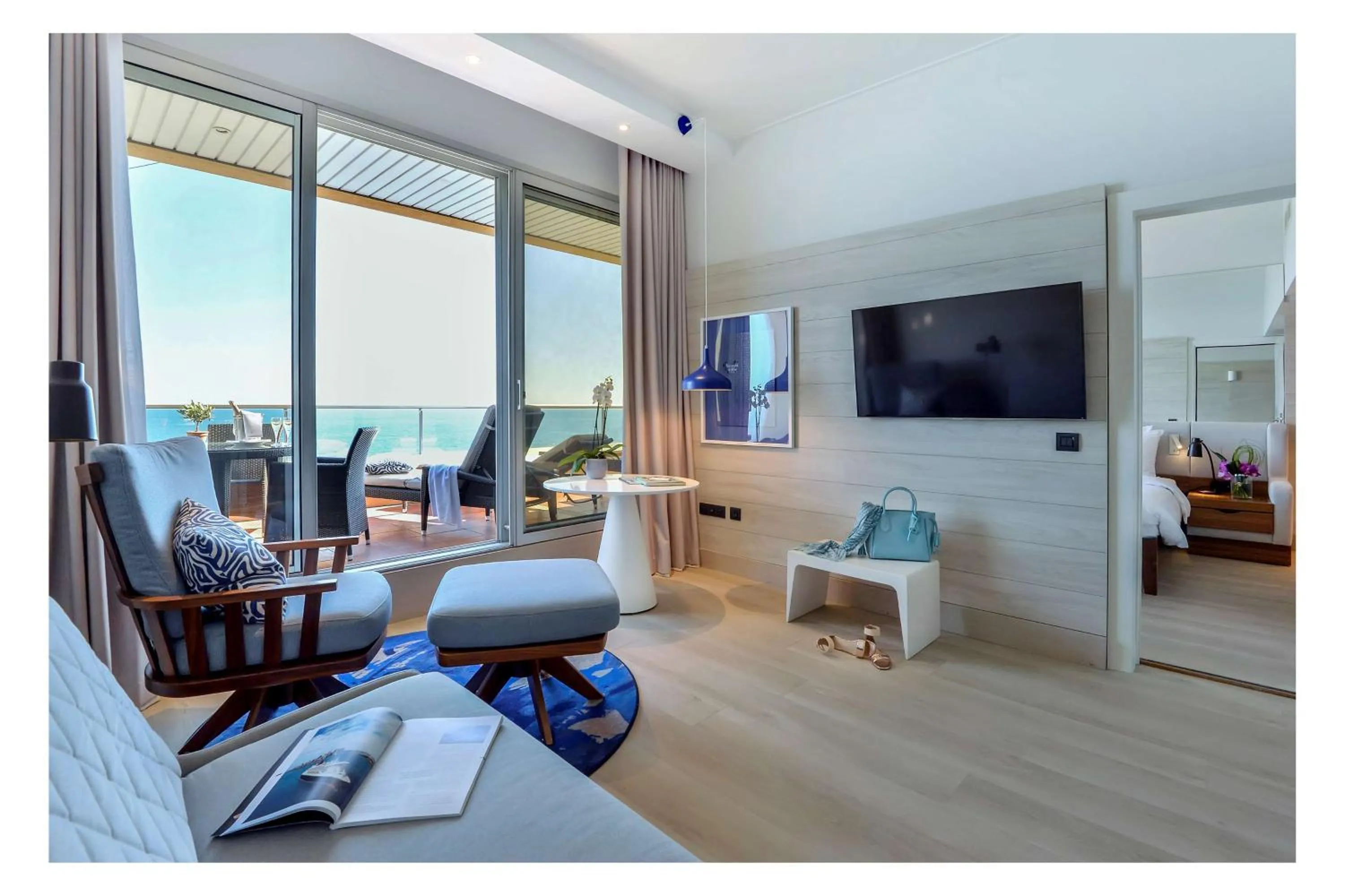 Sea View Suite with Terrace in Radisson Blu Hotel Nice