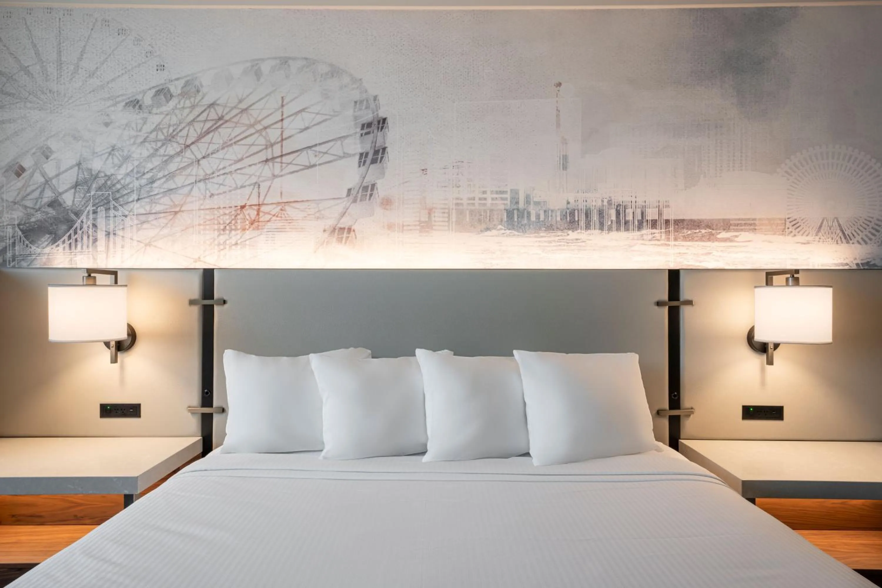 Waterfront Tower, Panoramic View, 1 King, Non-Smoking in Harrah's Resort Atlantic City, A Caesars Destination