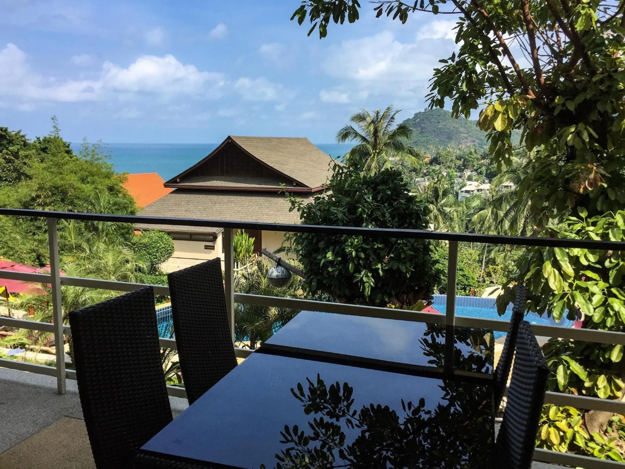 Deluxe One-Bedroom Apartment in Koh Phangan Pavilions Serviced Apartments