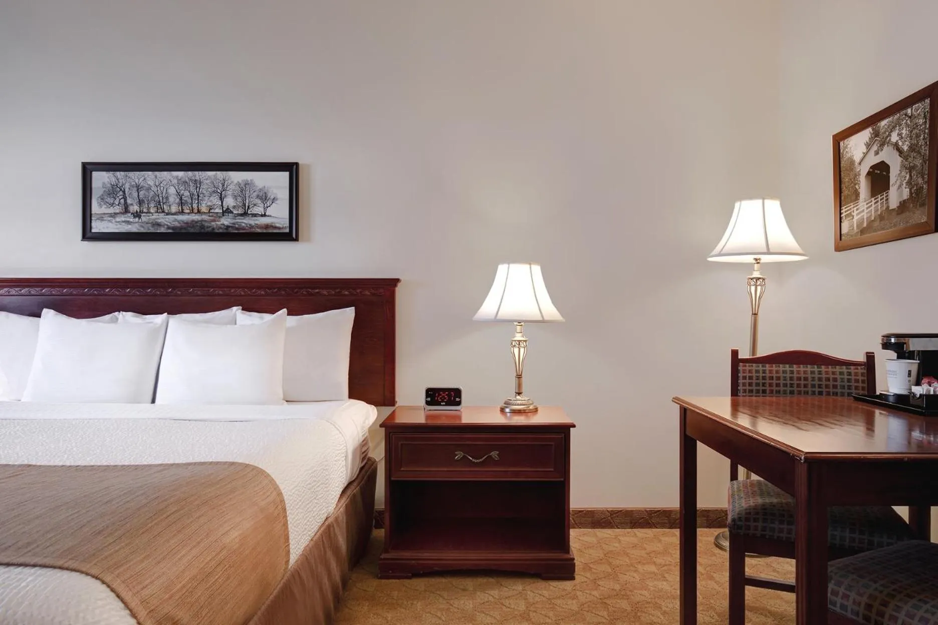 King Room - Mobility Access/Non-Smoking in Days Inn by Wyndham Dawson Creek