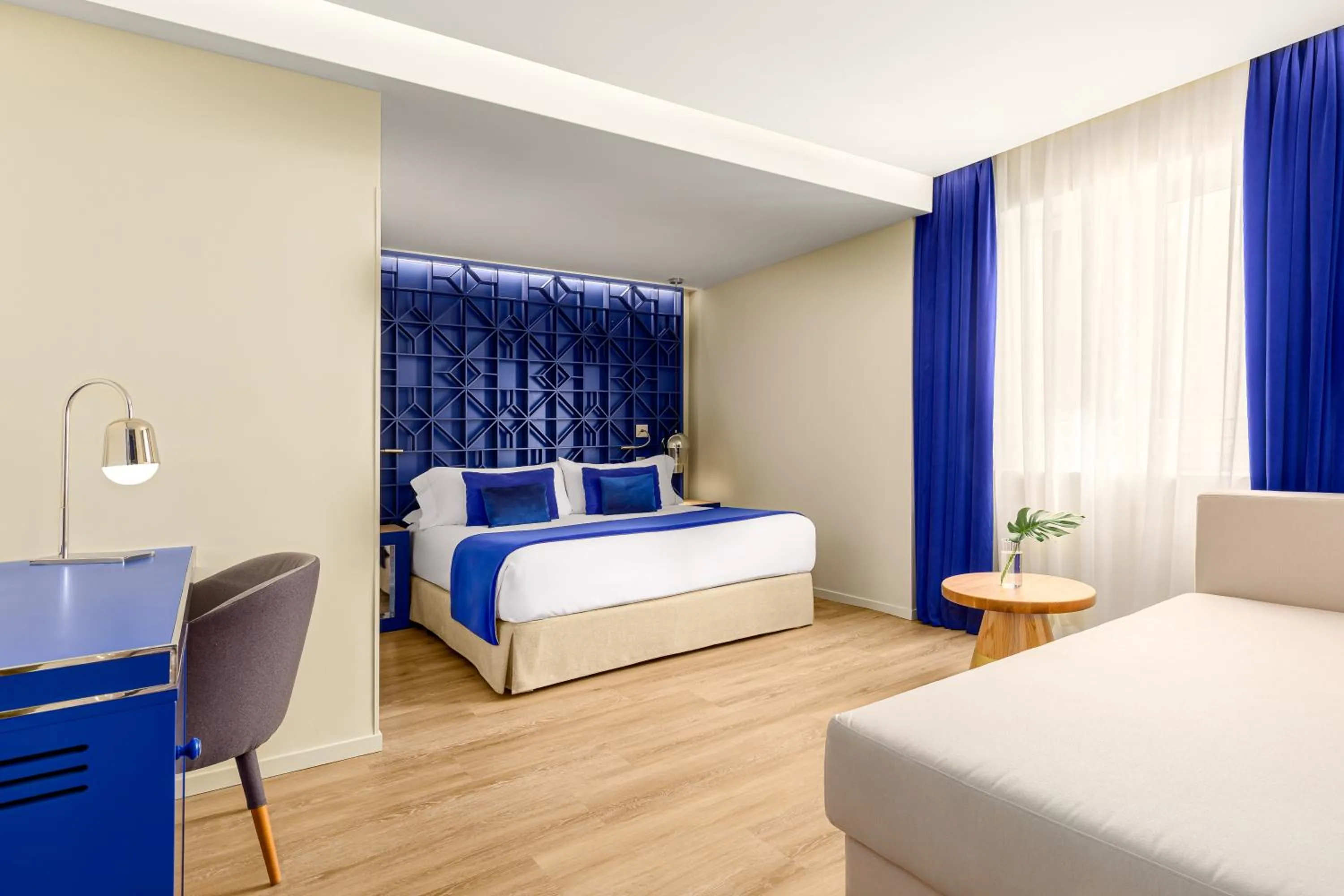 Standard Triple Room in Room Mate Macarena, Madrid Gran Vía