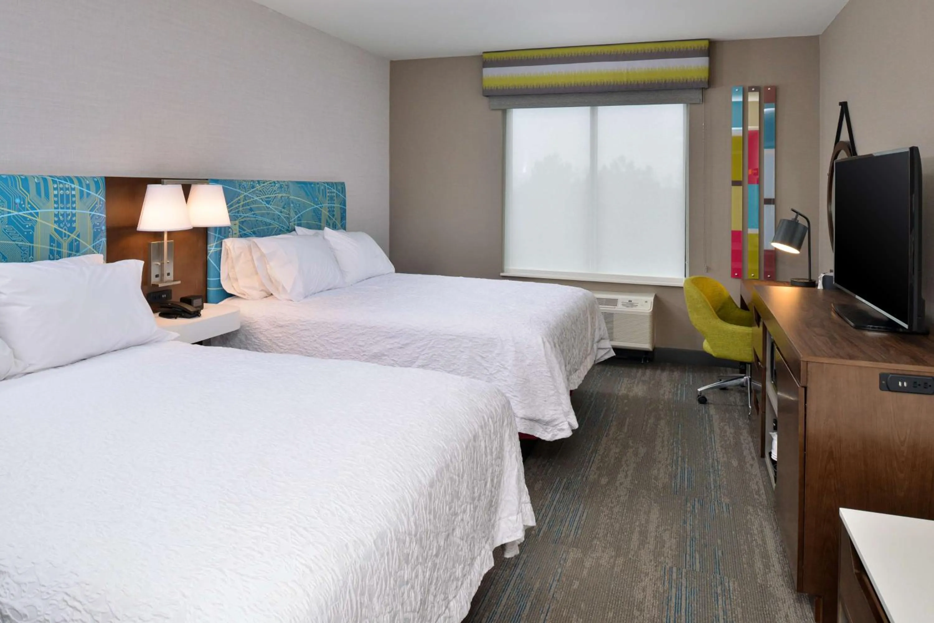 Queen Room with Two Queen Beds in Hampton Inn & Suites Adrian, Mi