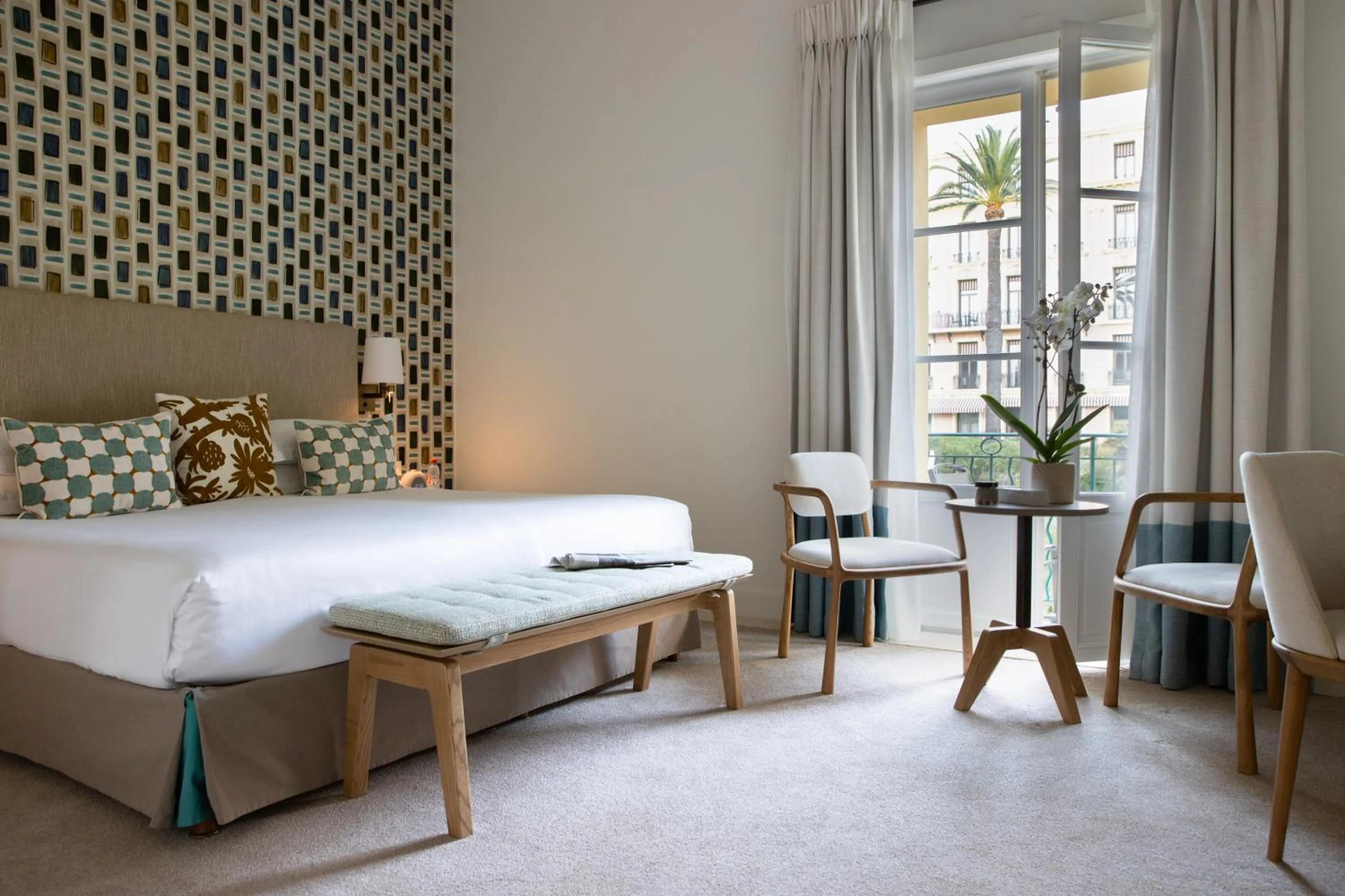 Superior Room Orangerie in Hotel Royal-Riviera