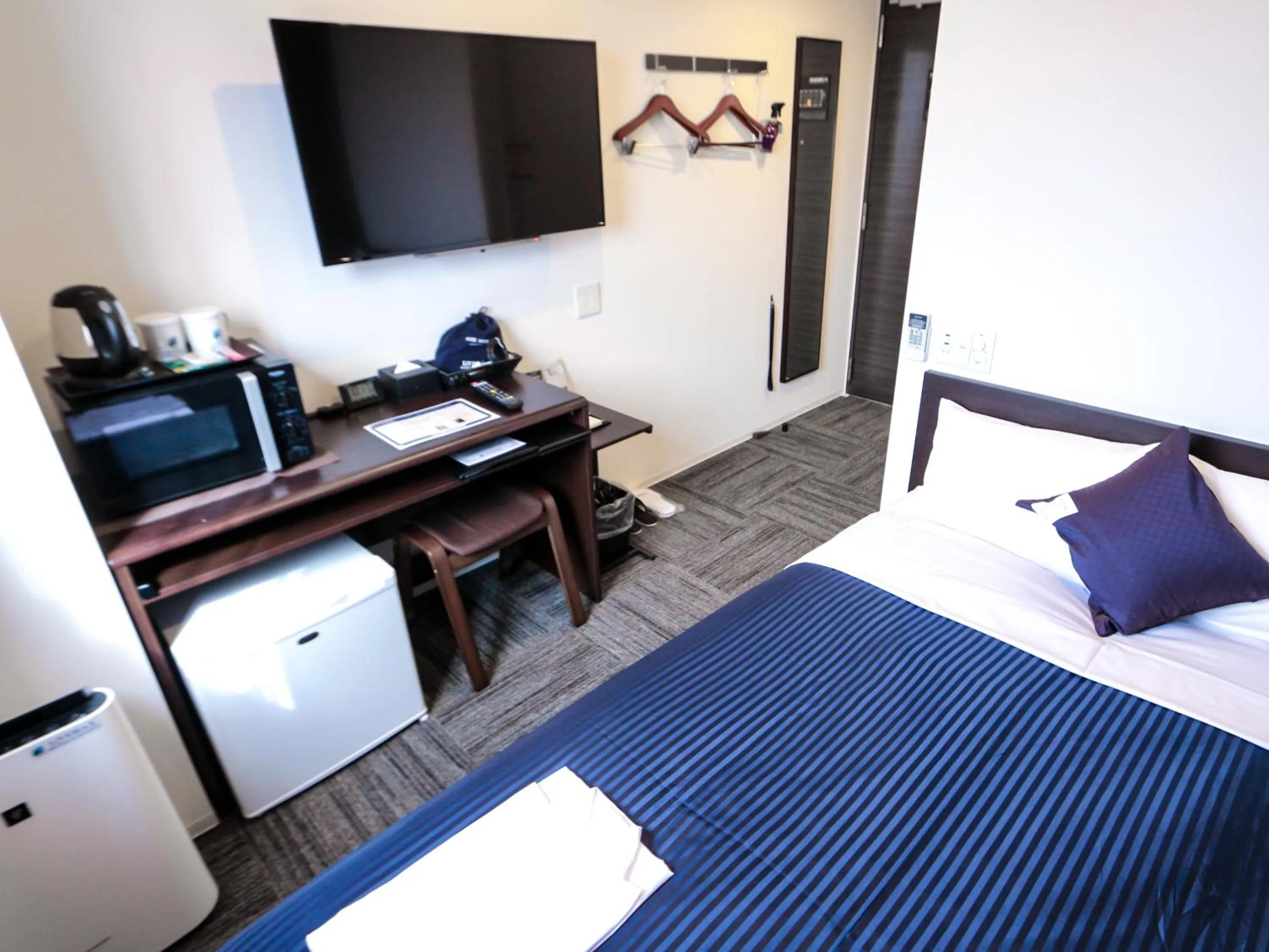 Double Room with Small Double Bed - single occupancy - Non-Smoking in HOTEL LiVEMAX Tokyo Kanda EAST