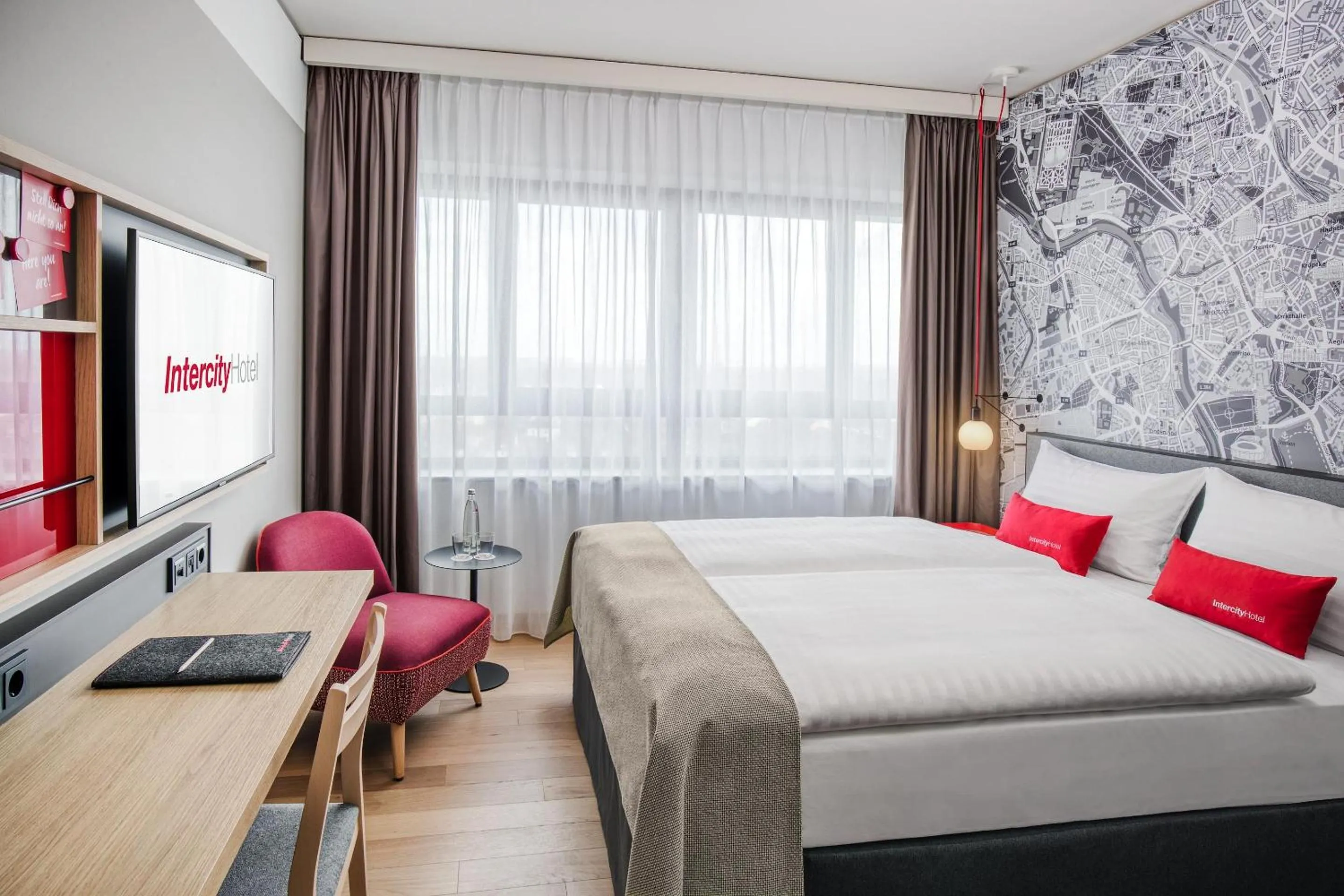 Double Room in IntercityHotel Hannover Hauptbahnhof-Ost