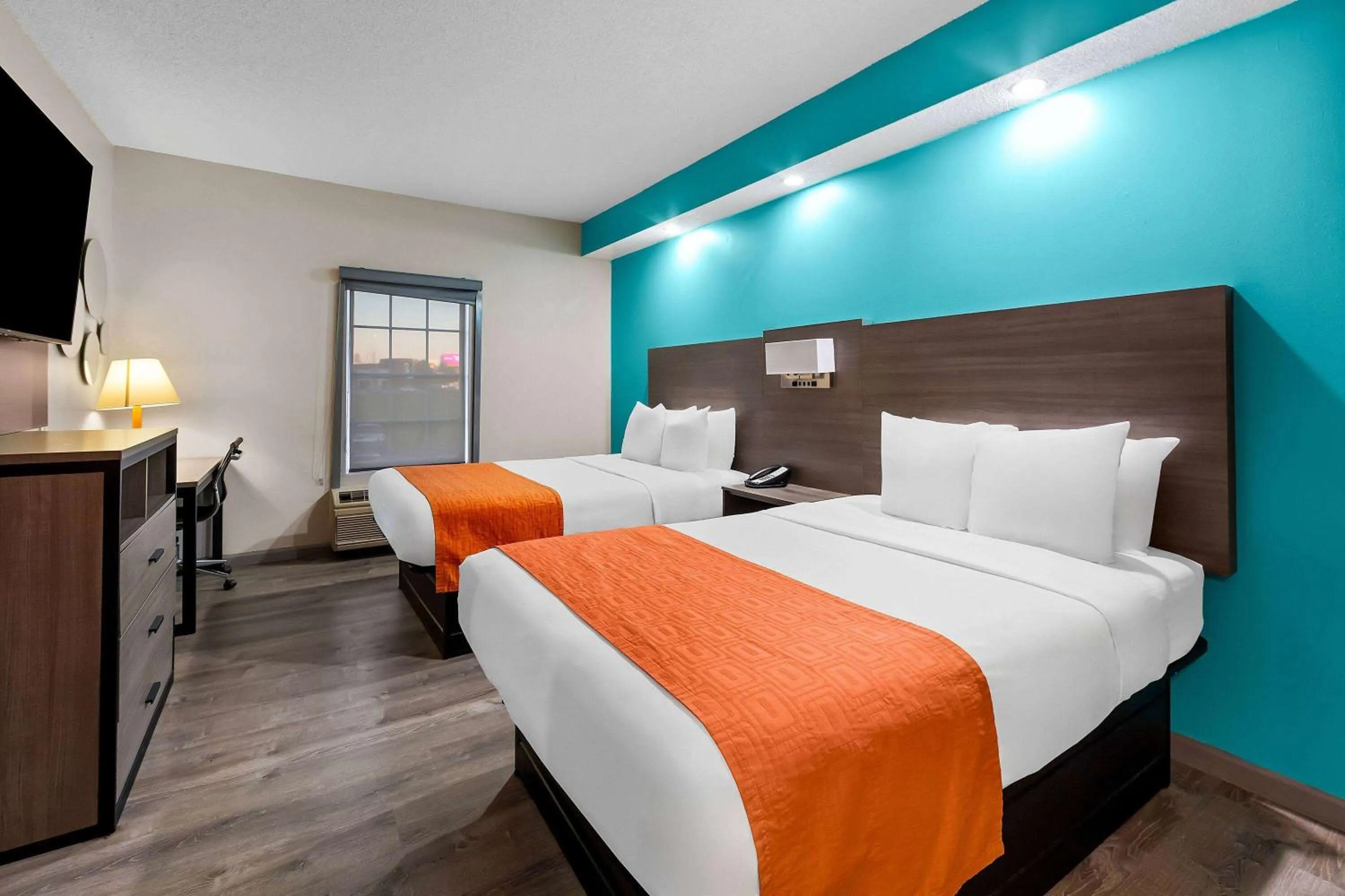 Double Room with Two Double Beds - Non-Smoking in Howard Johnson by Wyndham Jackson