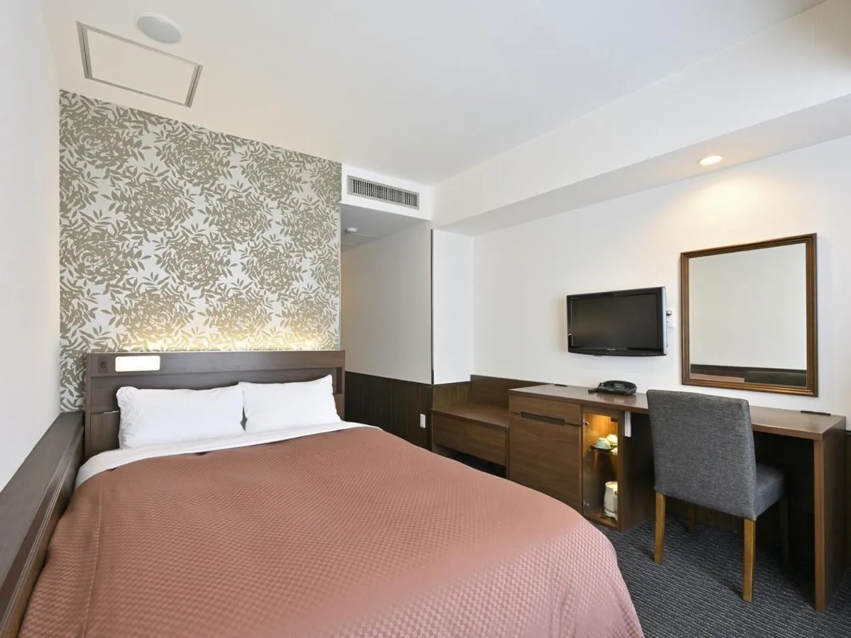 Standard Double Room - single occupancy in Hotel Sun Okinawa