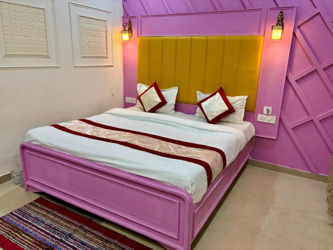 Deluxe Room in Hotel Amar