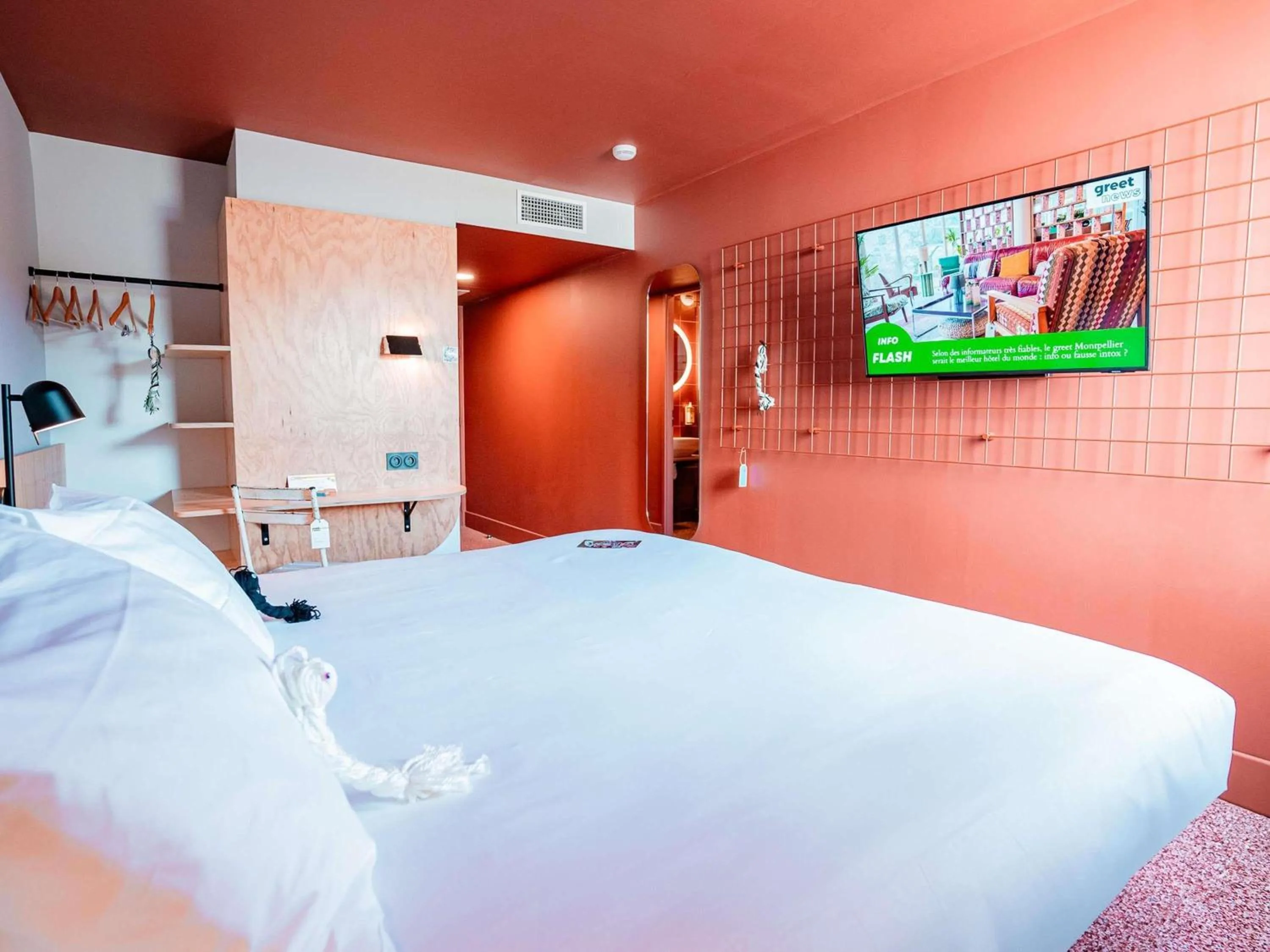 Pop Double Room in Greet hôtel Montpellier Aéroport Parc des Expos