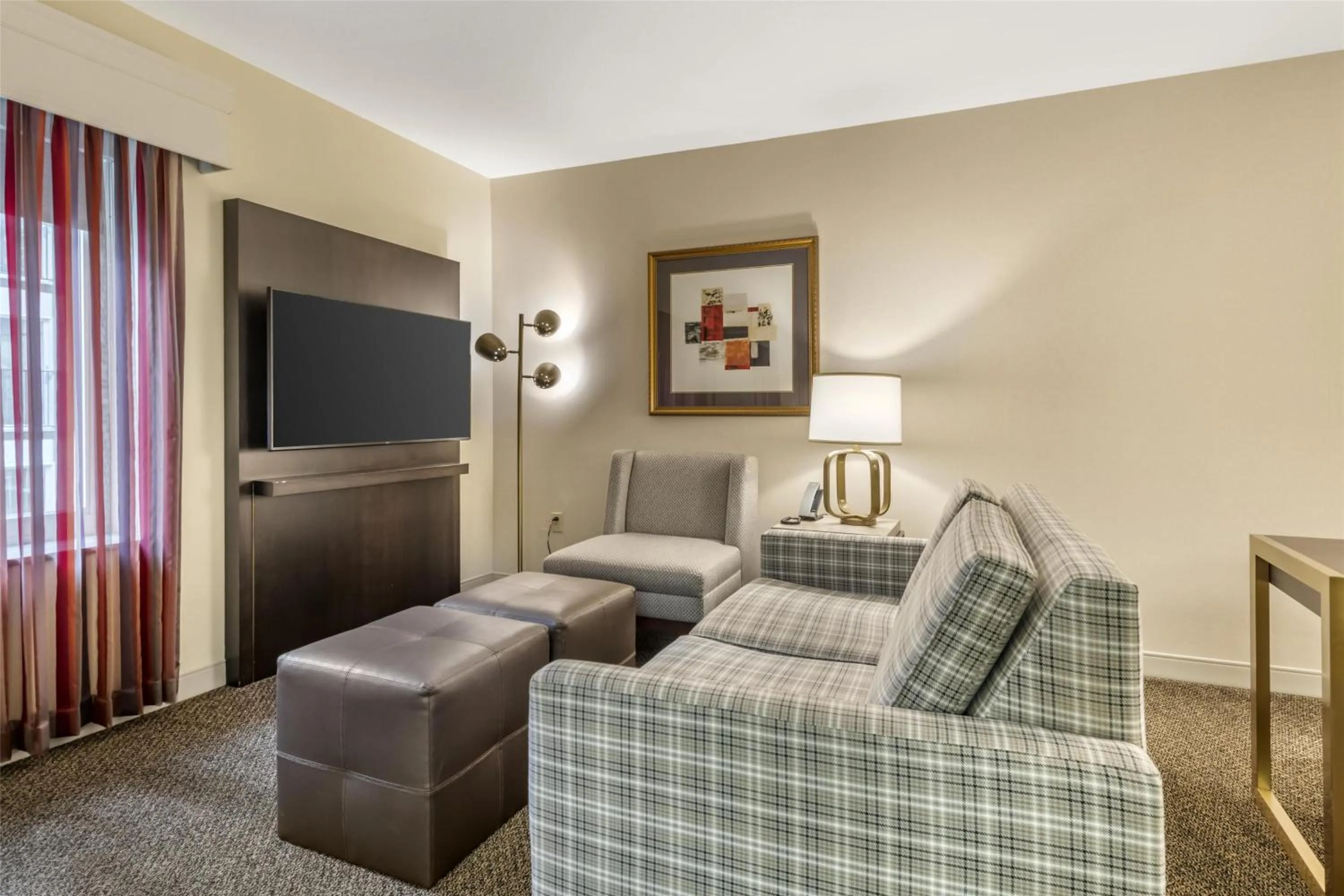 Queen Suite with Sofa Bed - Non Smoking in Best Western Plus The Normandy Inn & Suites