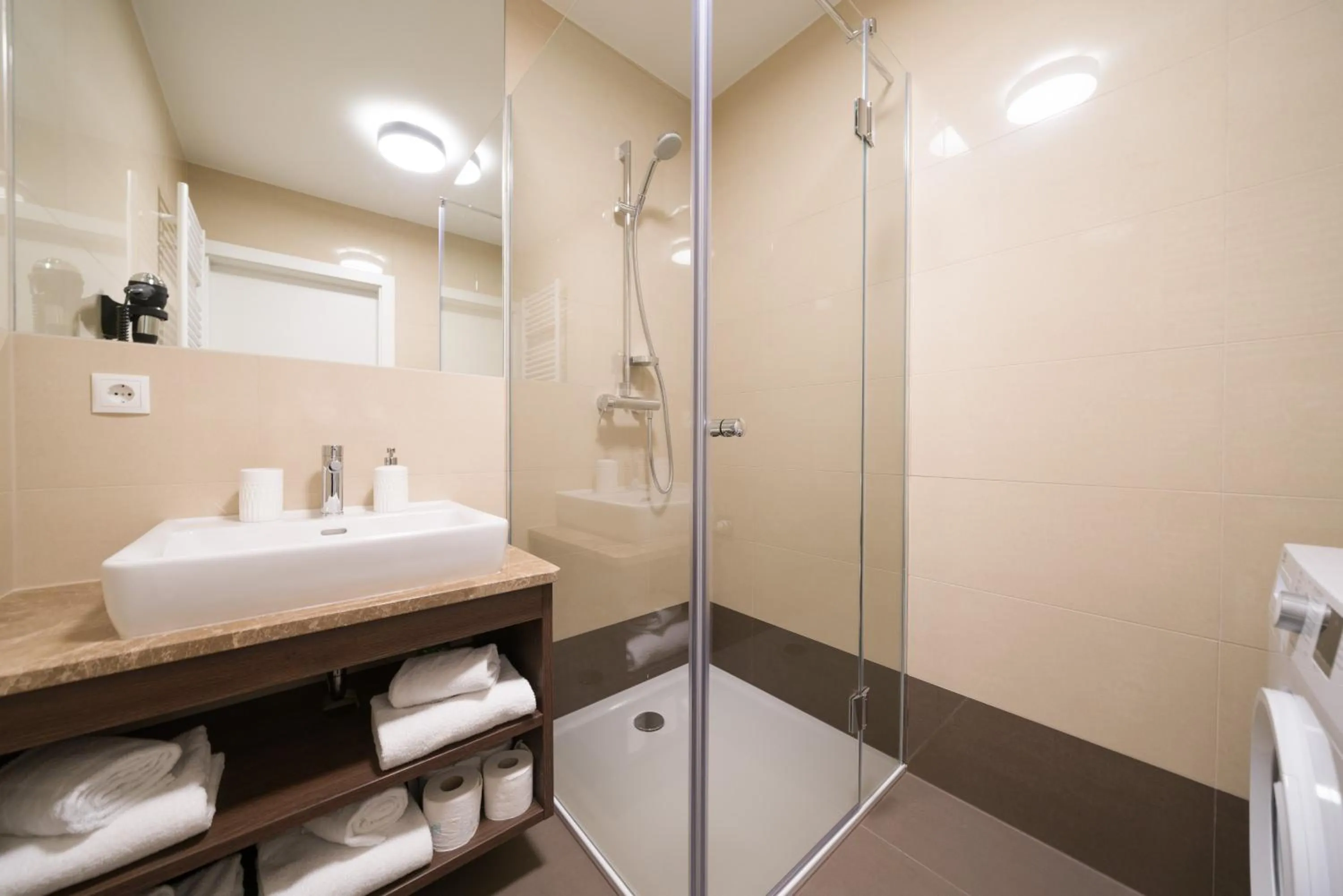 Two-Bedroom Apartment with Balcony in MyApartments Vienna