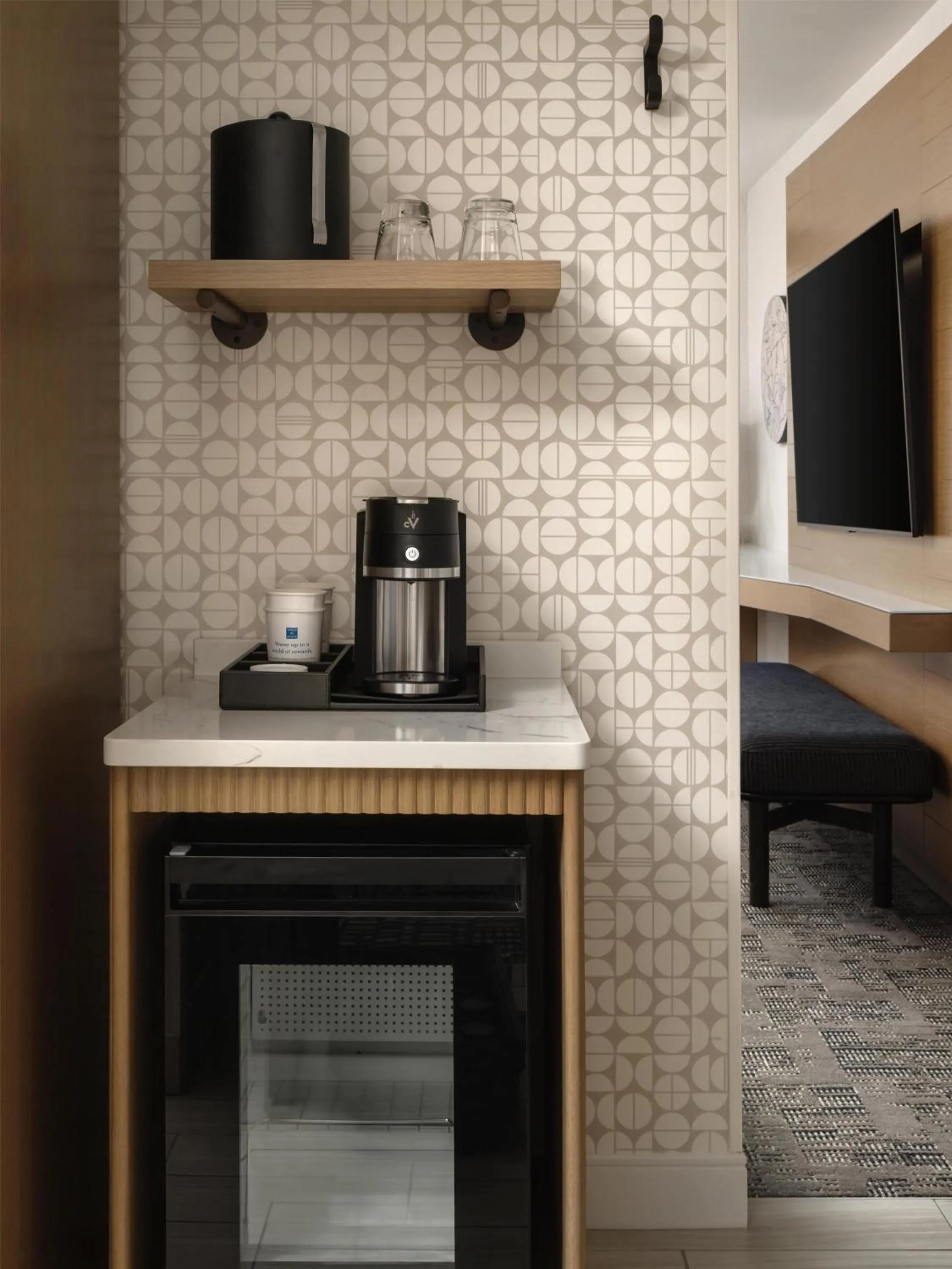 2 Queen Beds Lakefront Patio in Hyatt Regency Austin