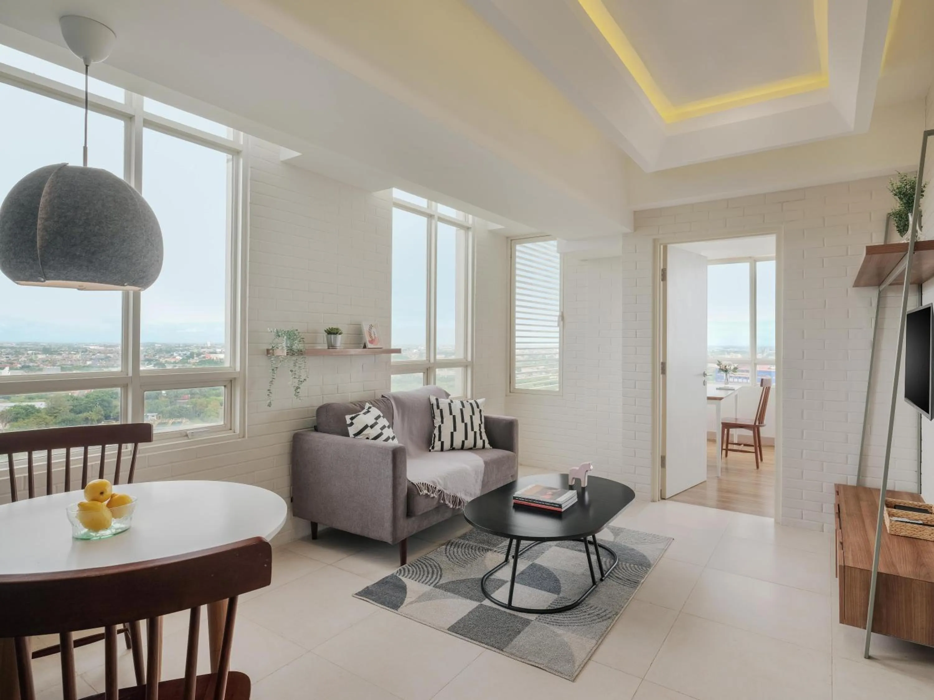 Junior Suite in Fika Rooms Tangerang By Skandinavia