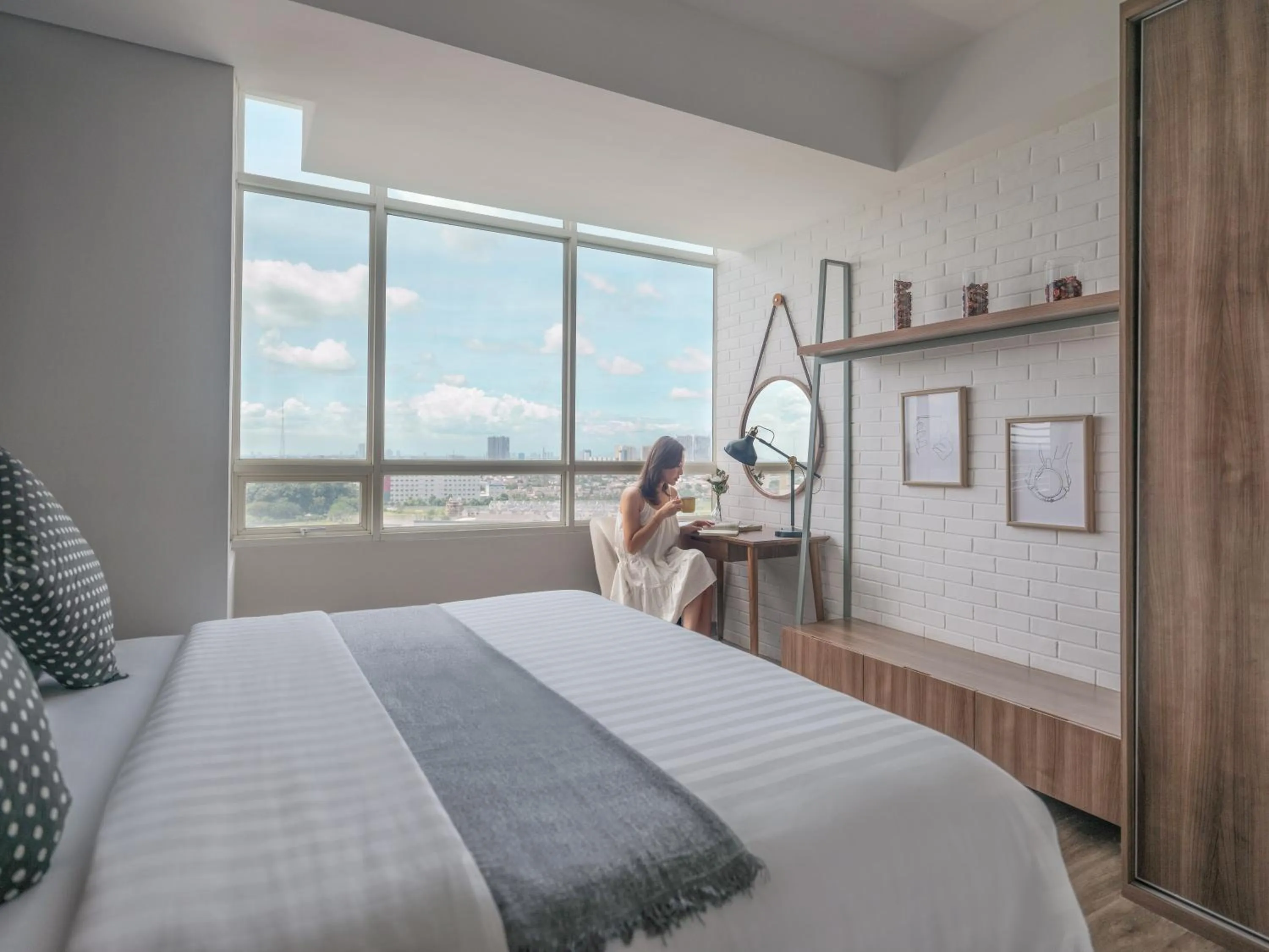 Executive King Room in Fika Rooms Tangerang By Skandinavia