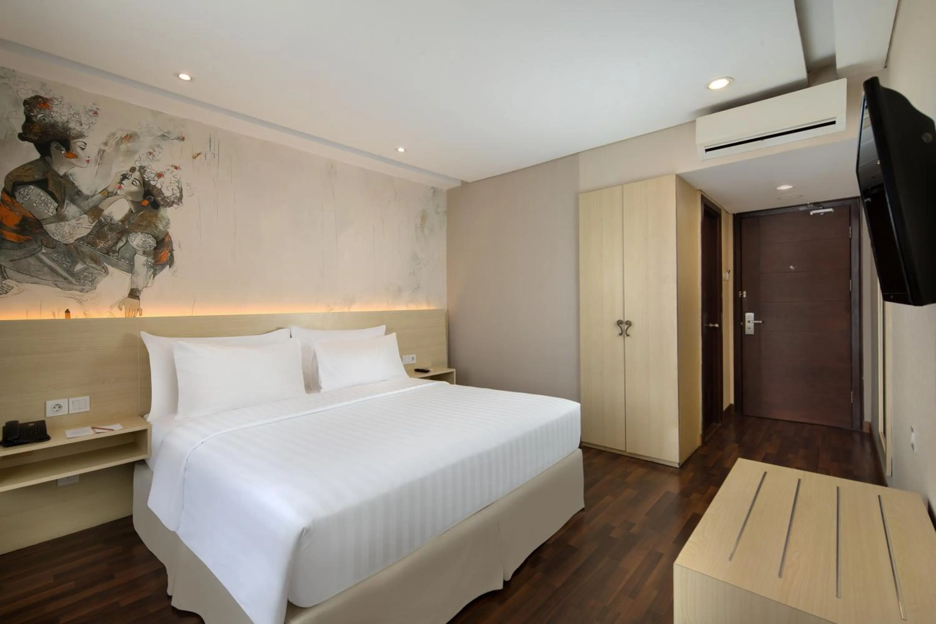 Superior King Room in Four Star by Trans Hotel