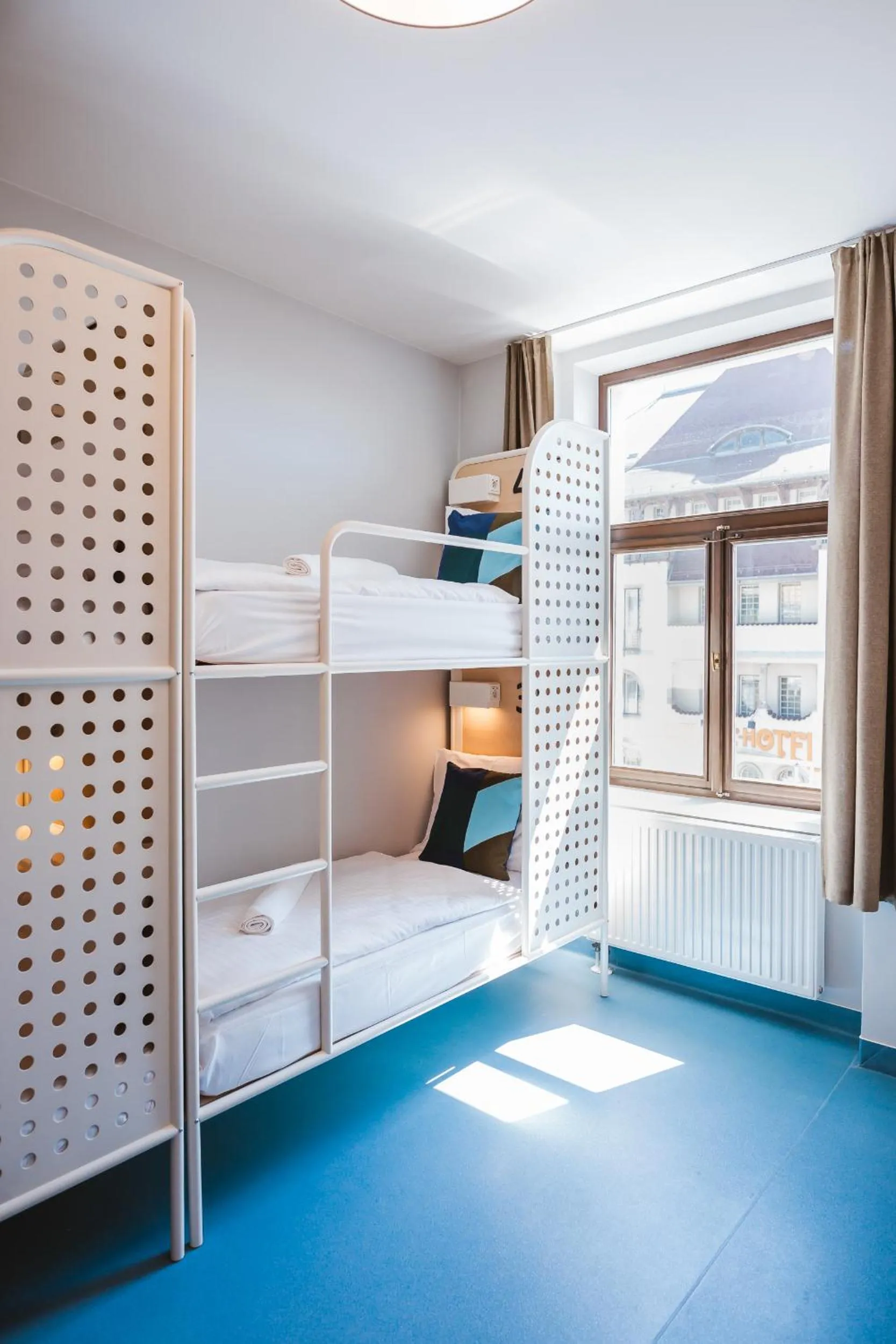 Quadruple Room with Shared Bathroom in NETIZEN Budapest Centre