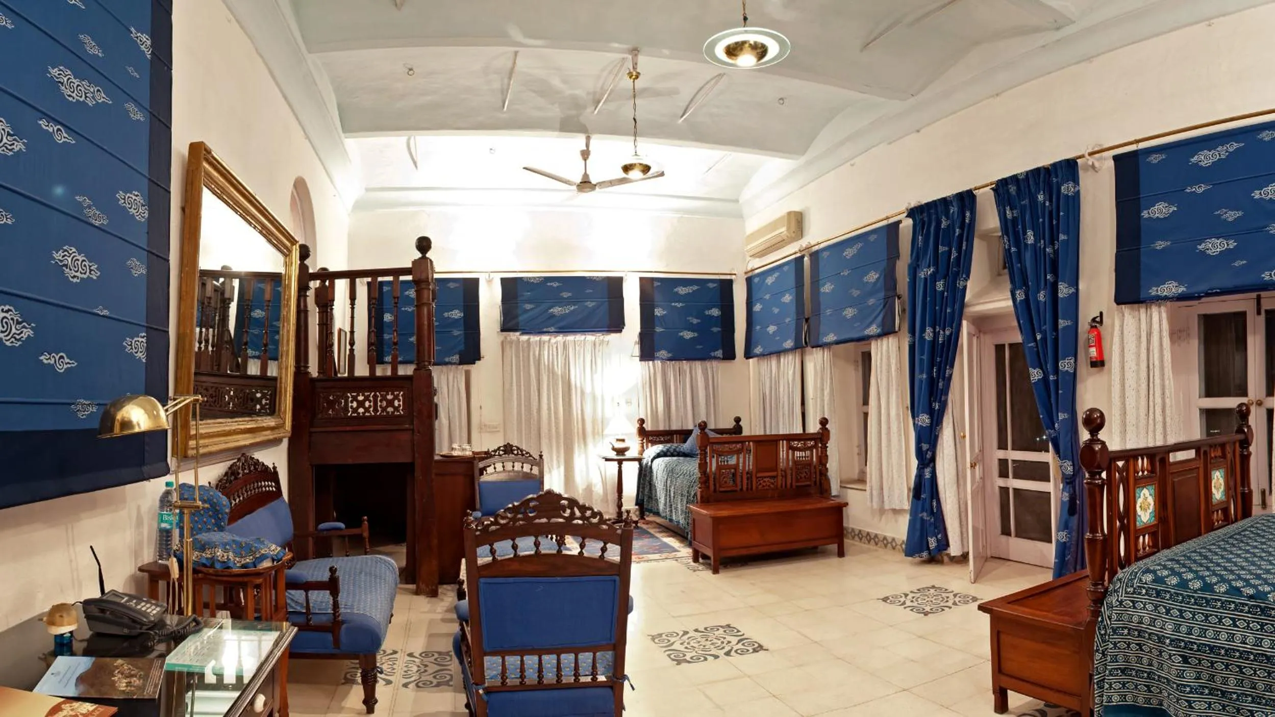 Heritage Royal Room - 10% discount on SPA in Neemrana Fort-Palace