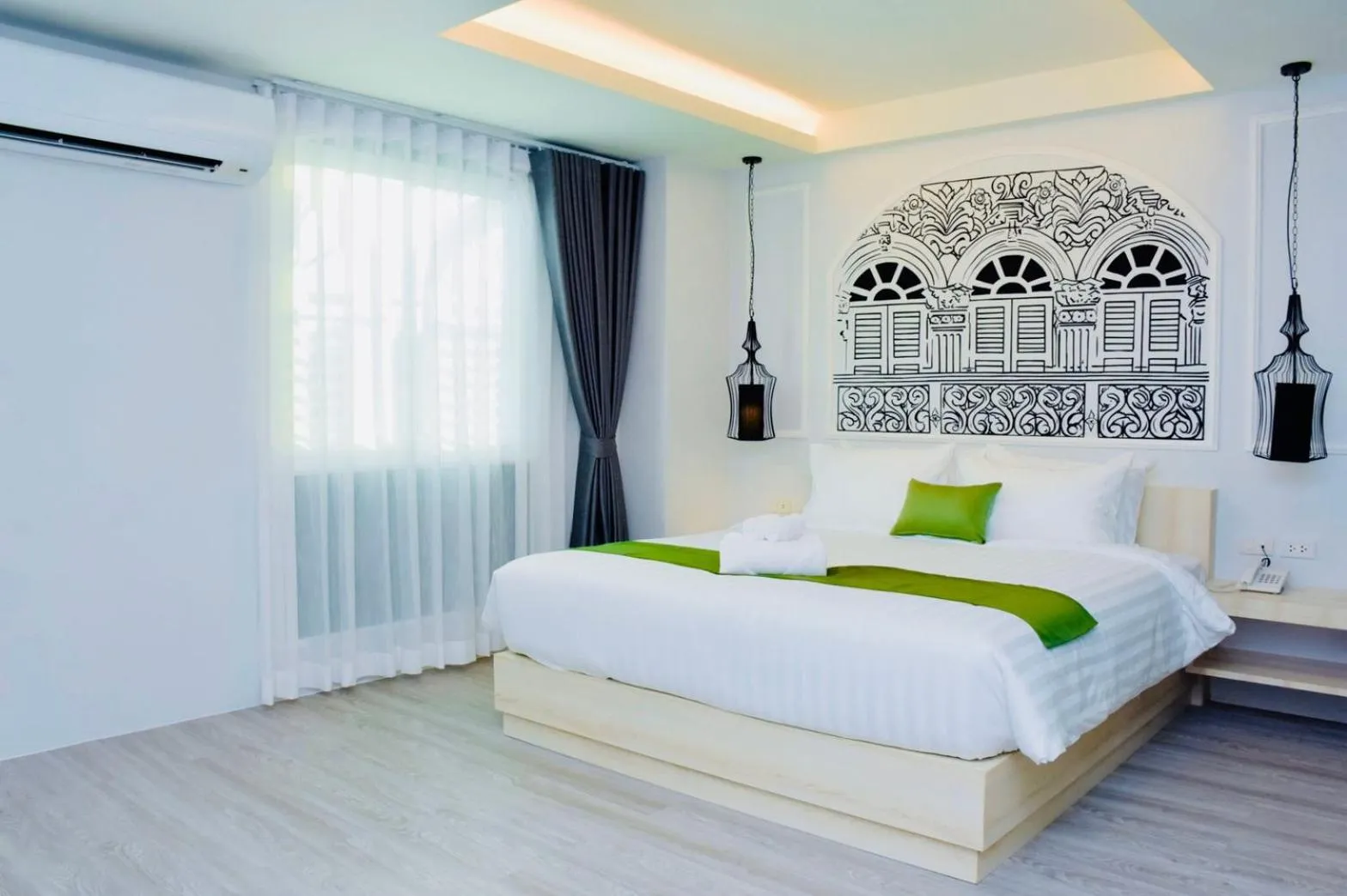 Deluxe King Room in Peranakan House