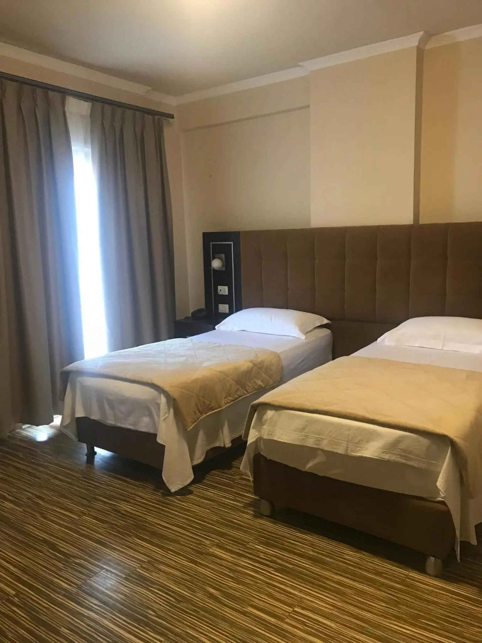 Standard Twin Room - single occupancy in Hotel Nais Beach