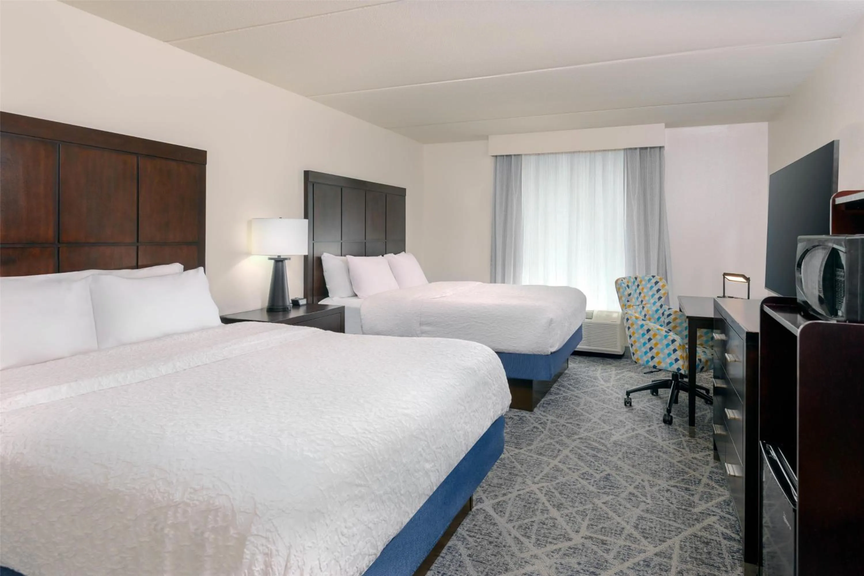 Queen Room with Two Queen Beds - Hearing Access/Non-Smoking in Hampton Inn & Suites Pensacola/Gulf Breeze