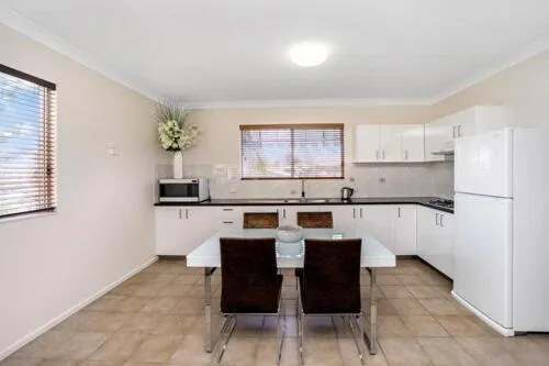 Apartment in Best Western Kimba Lodge