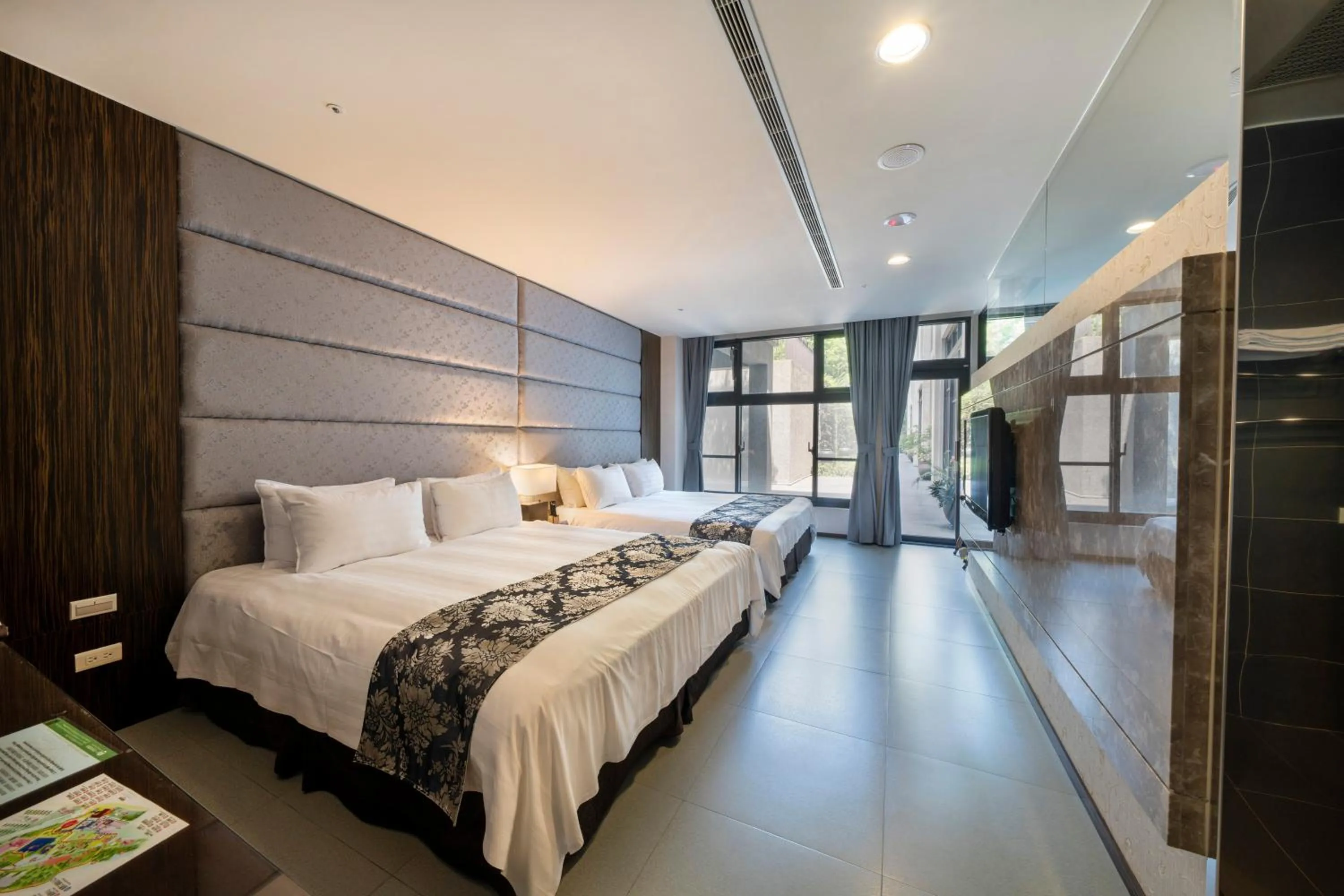 Quadruple Room in Tai-Yi Red Maple Resort