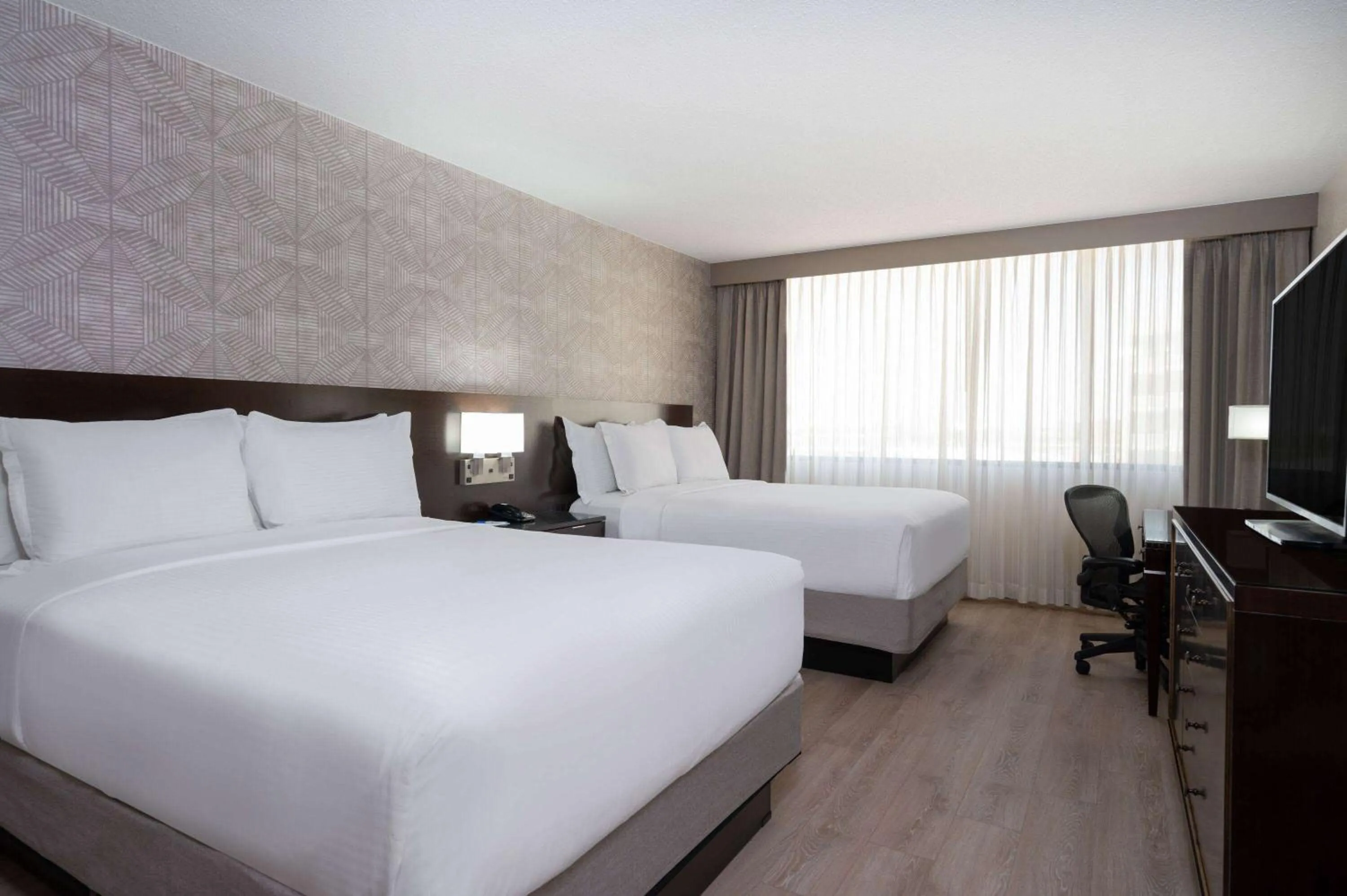 Premier Queen Room with Two Queen Beds - Non-Smoking in Wyndham Indianapolis Airport