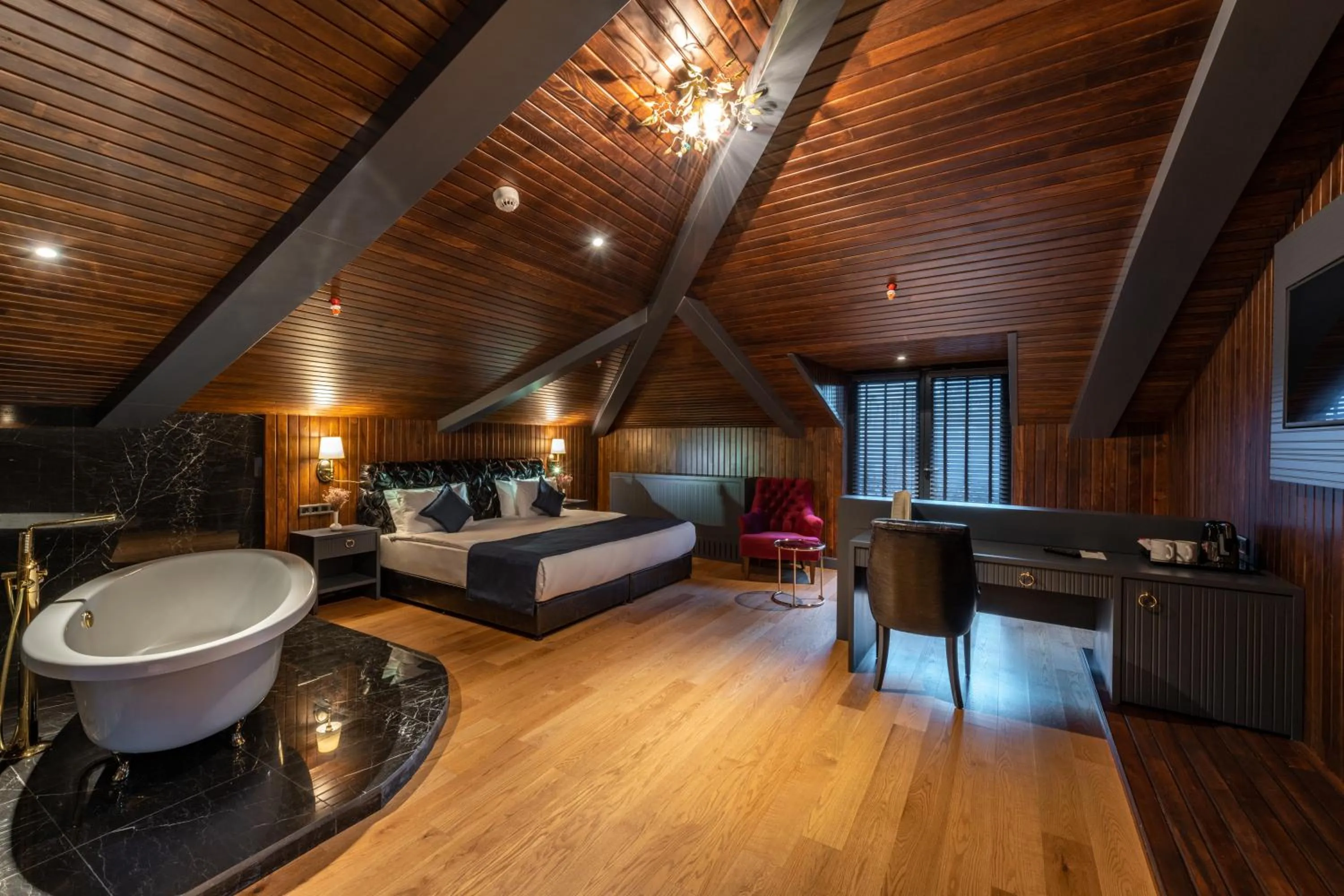 Suite in Bvs Bosphorus Pera Hotel