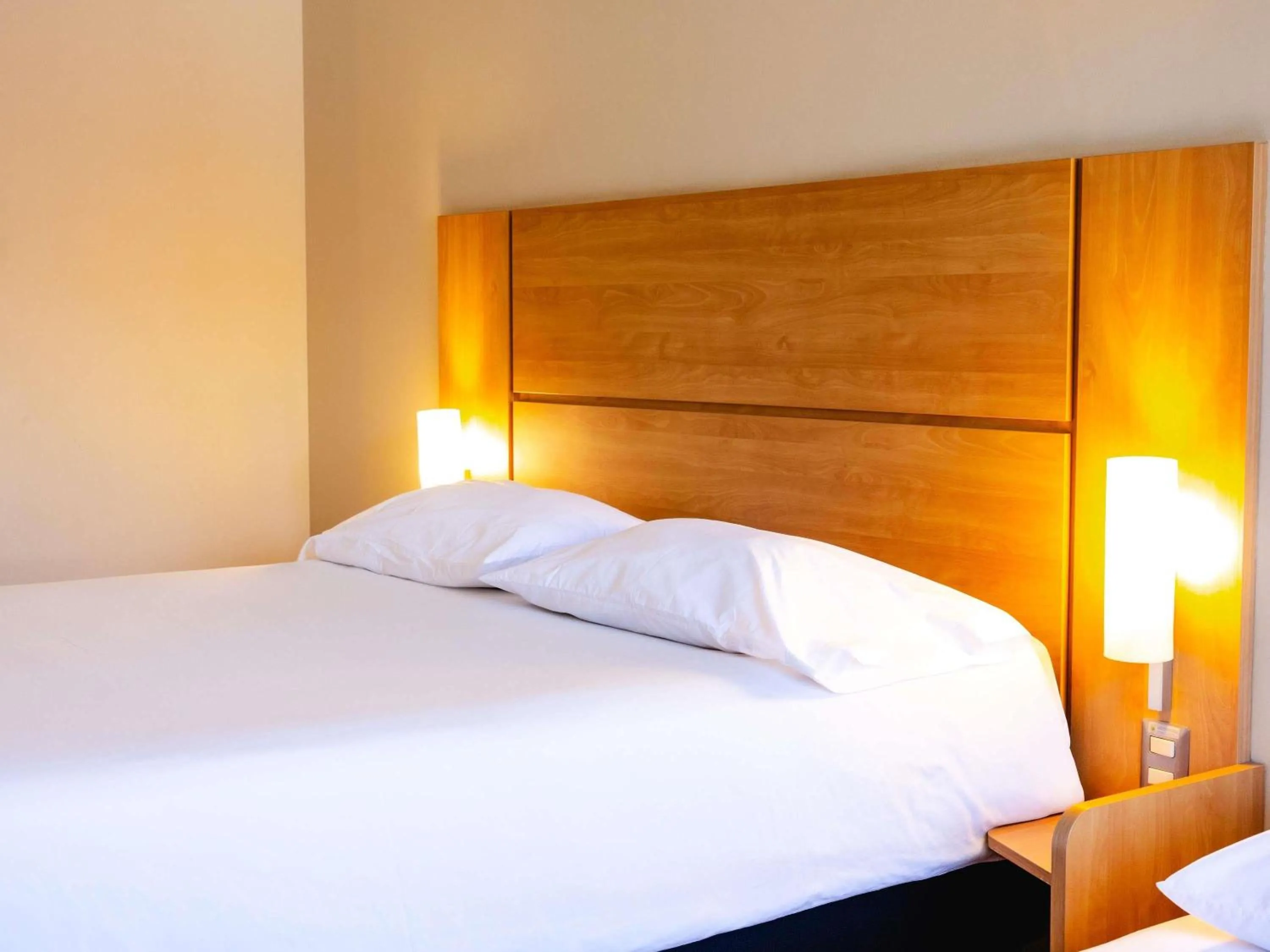 Family Room in ibis Valparaiso