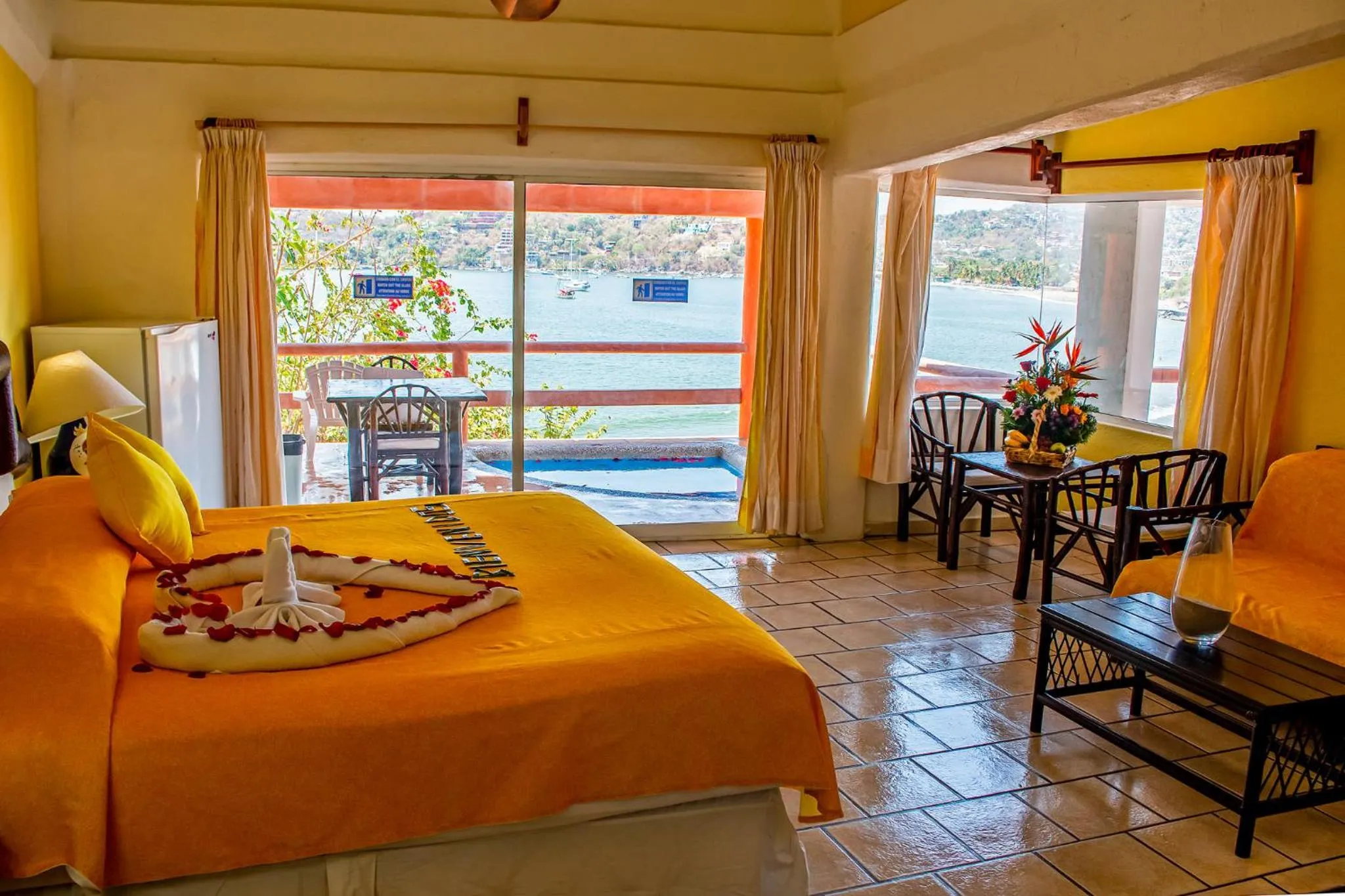 Master Suite in Hotel Casa Sun and Moon