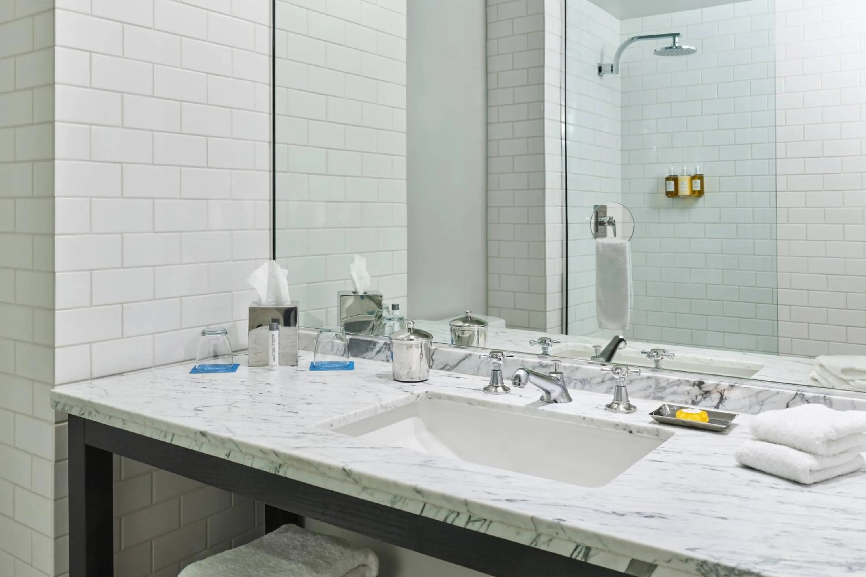 Double Room with Two Double Beds in Hotel Republic San Diego, Autograph Collection