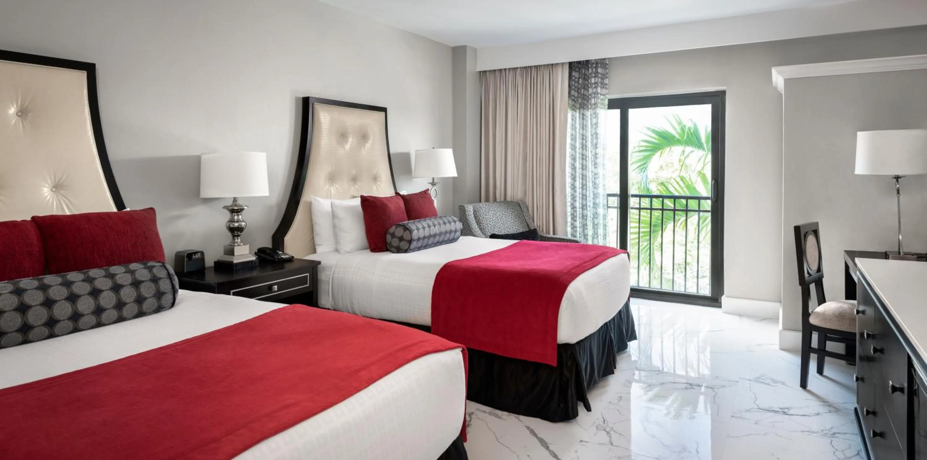 Deluxe Double Room in Inn On Fifth