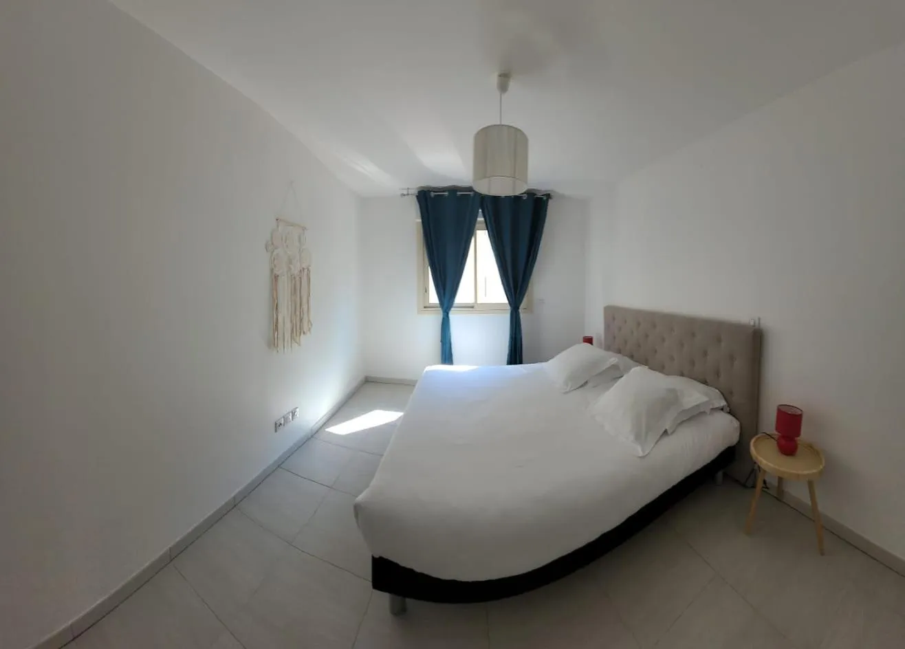 One-Bedroom Apartment in Hôtel Montaigne & Spa - Cannes Centre