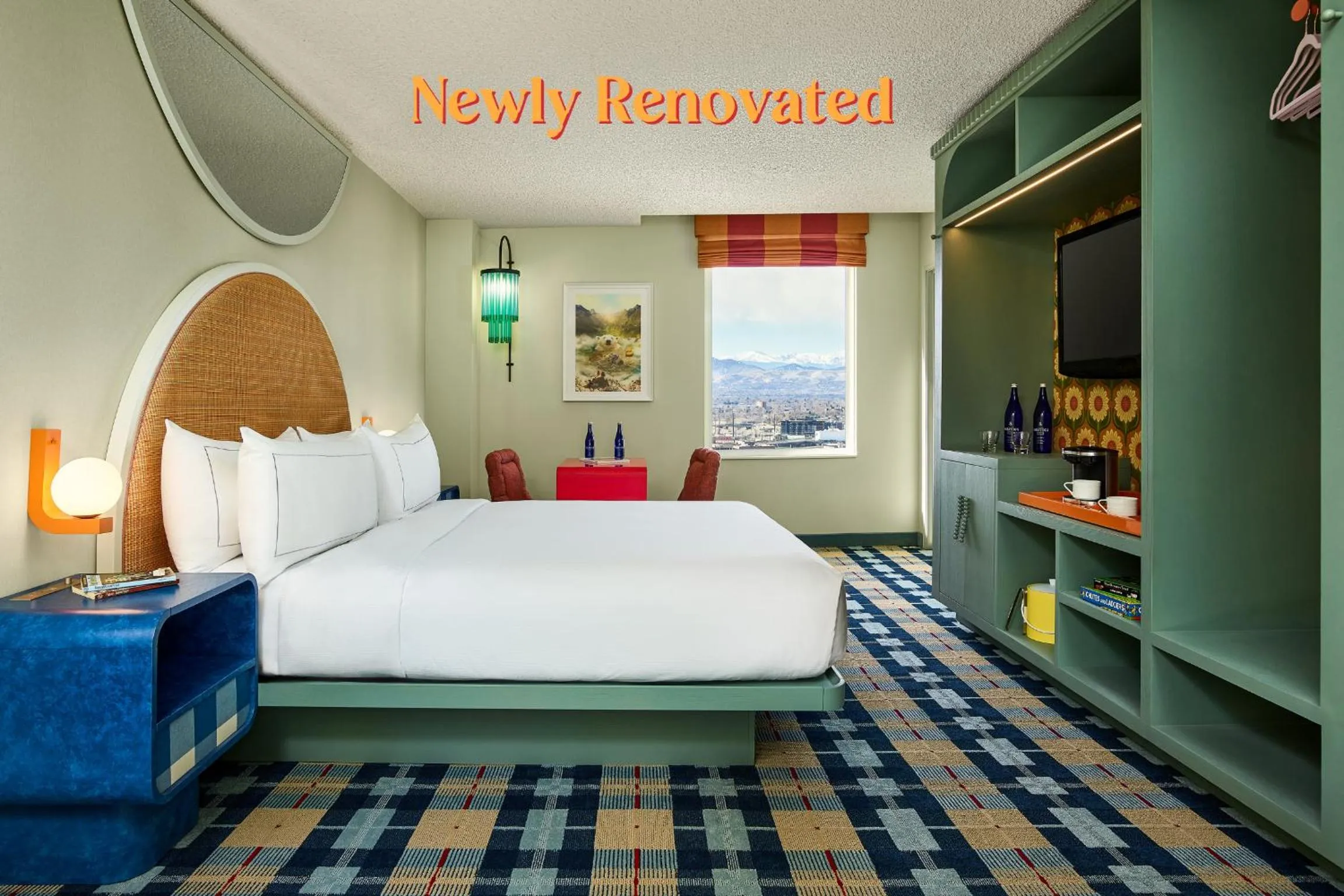 Deluxe King Room with Sofa Bed in the Curtis Denver - A DoubleTree by Hilton Hotel