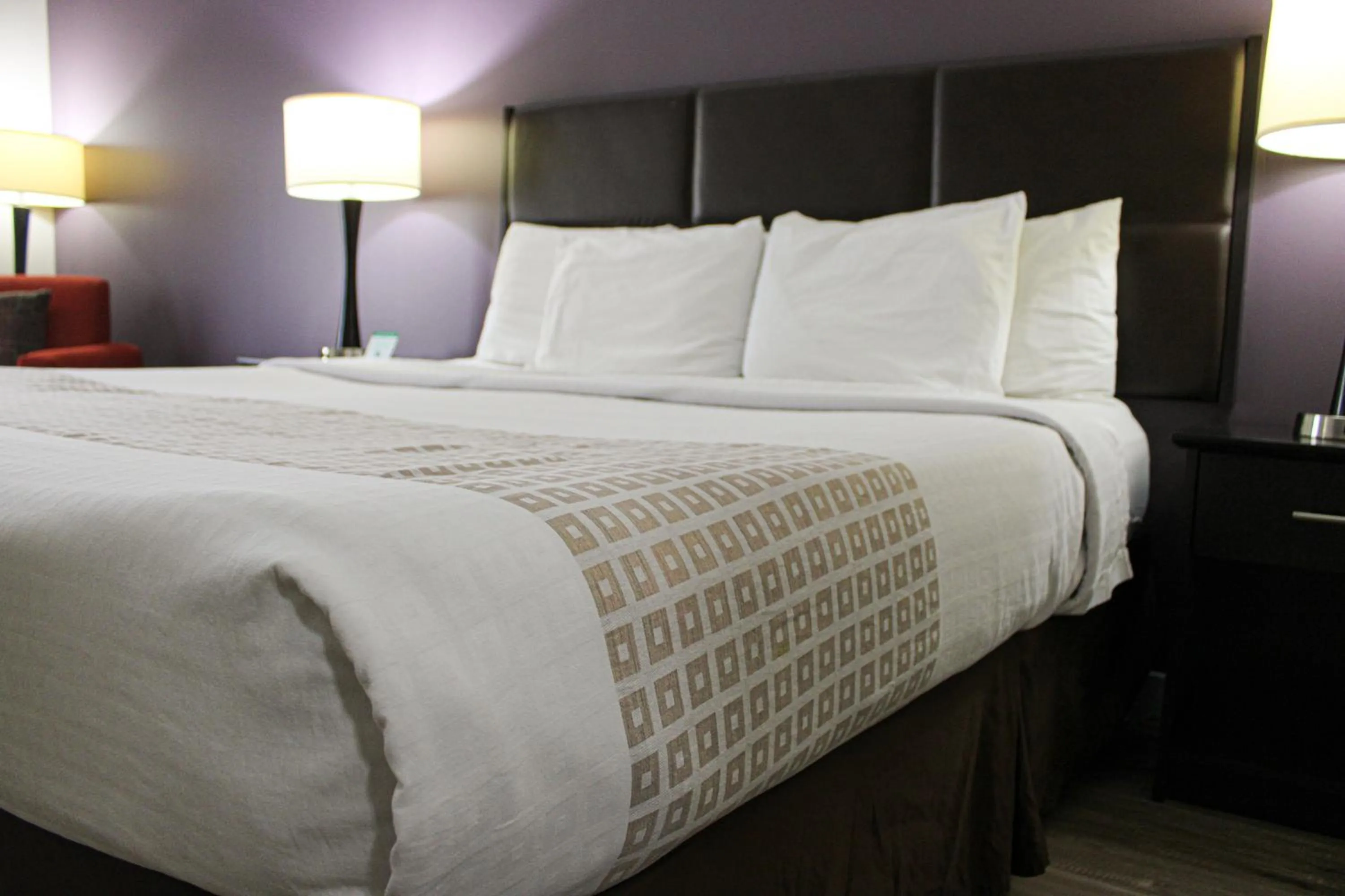 King Room in Parkwood Inn & Suites