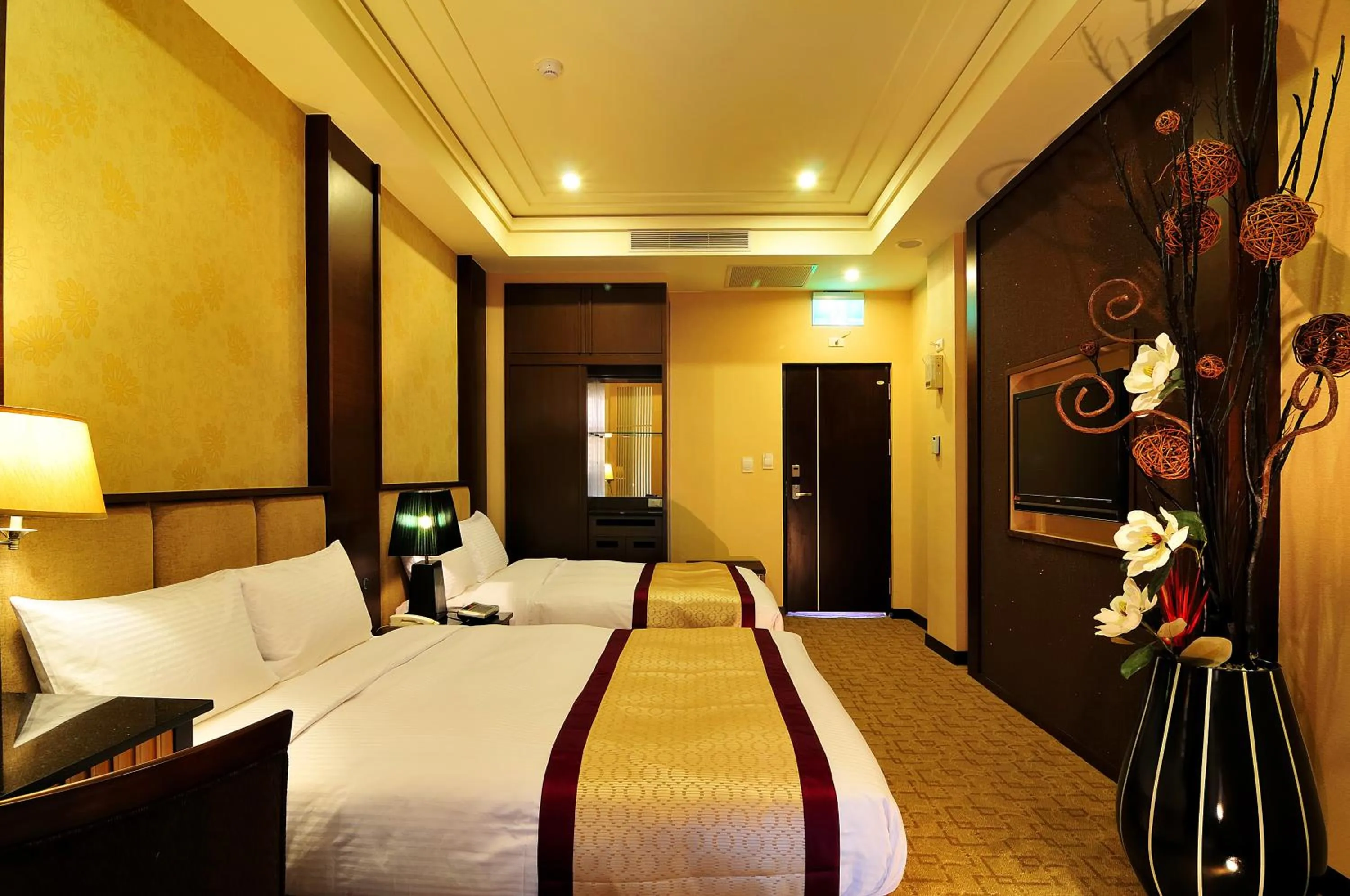 Quadruple Room in JinShan Sakura Bay Hot Spring Hotel