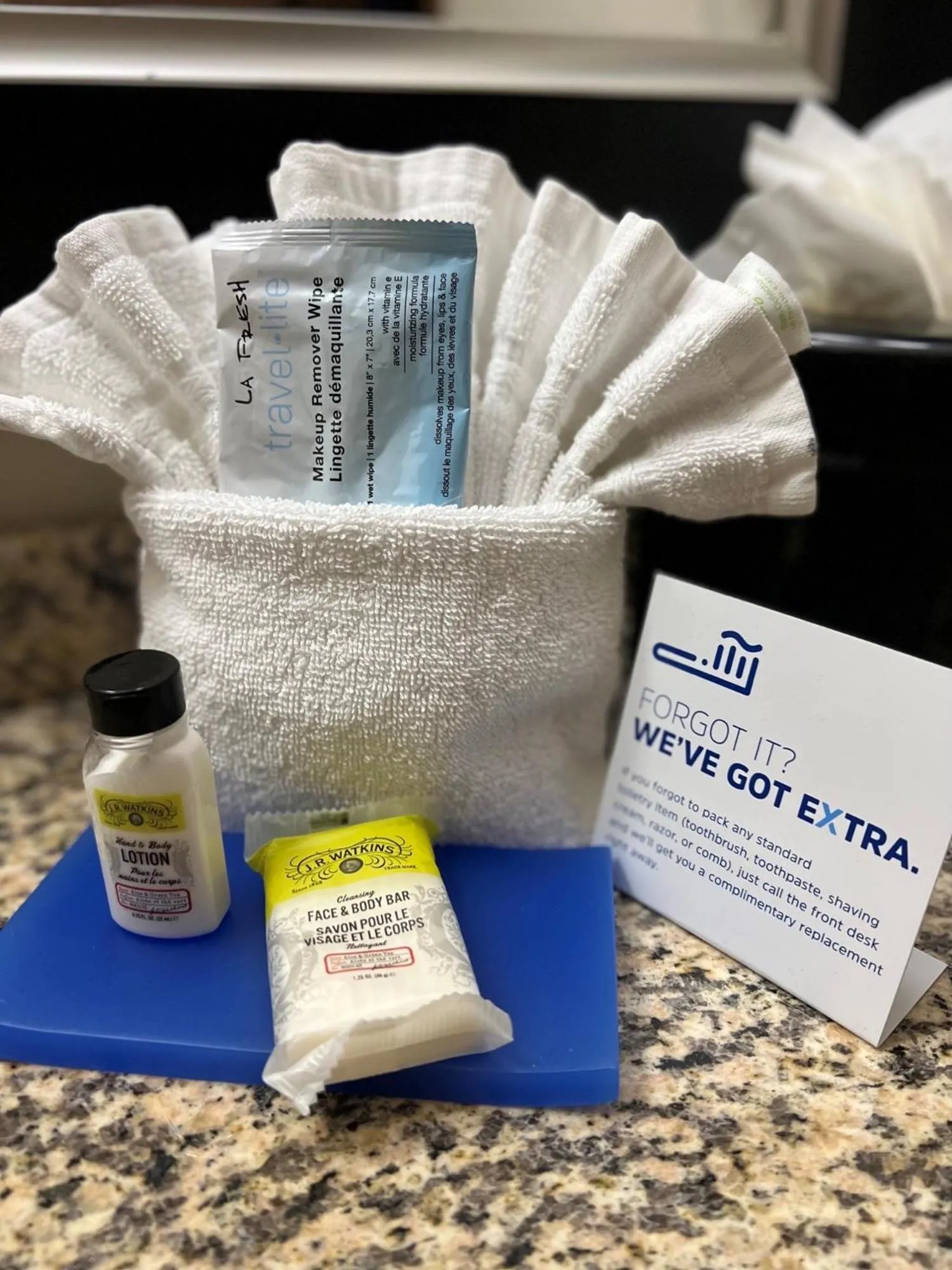 Suite with Mobility Accessible Tub - Non-Smoking in Holiday Inn Express & Suites Bloomington West by IHG