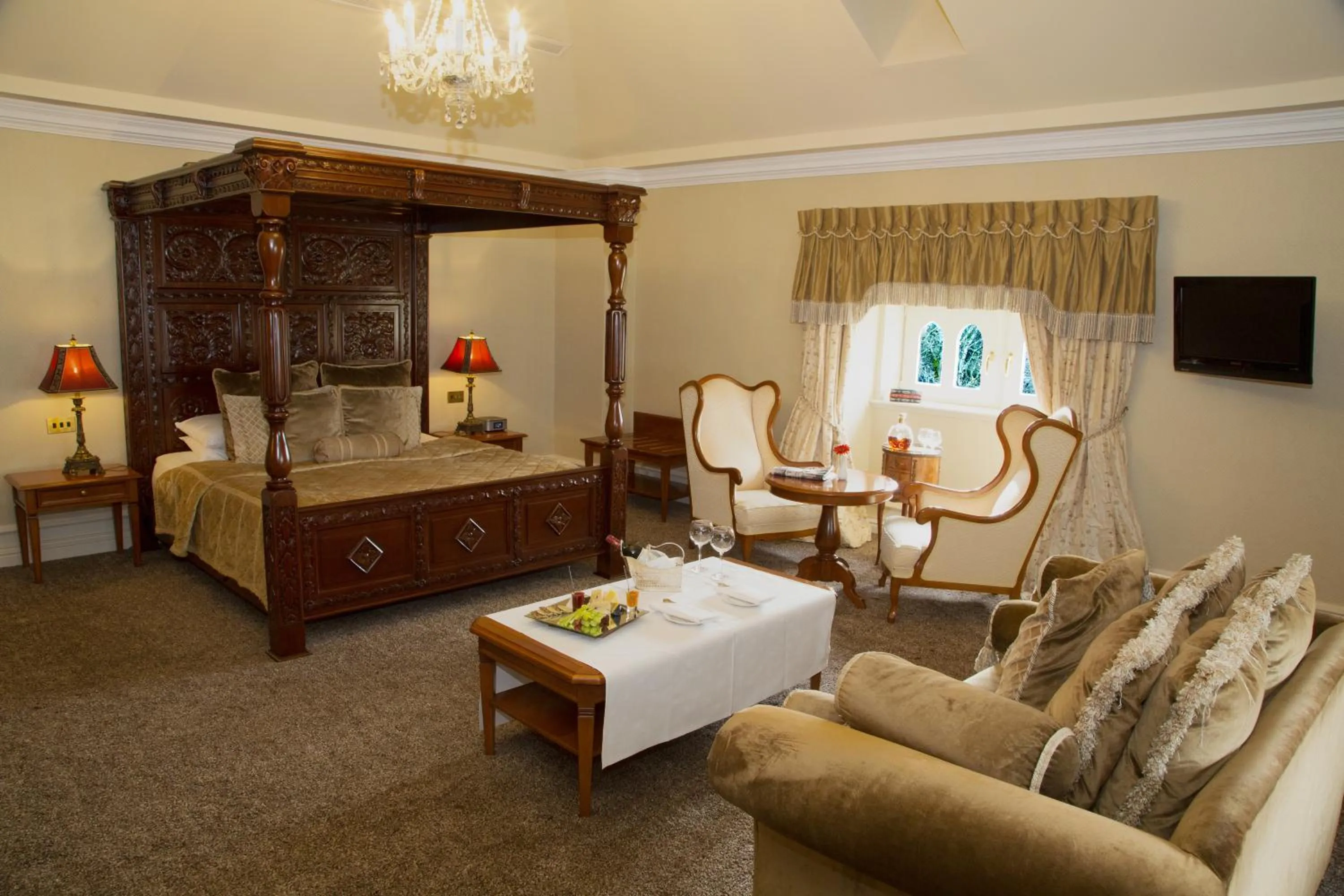 Castle Suite in Kilronan Castle Hotel & Spa