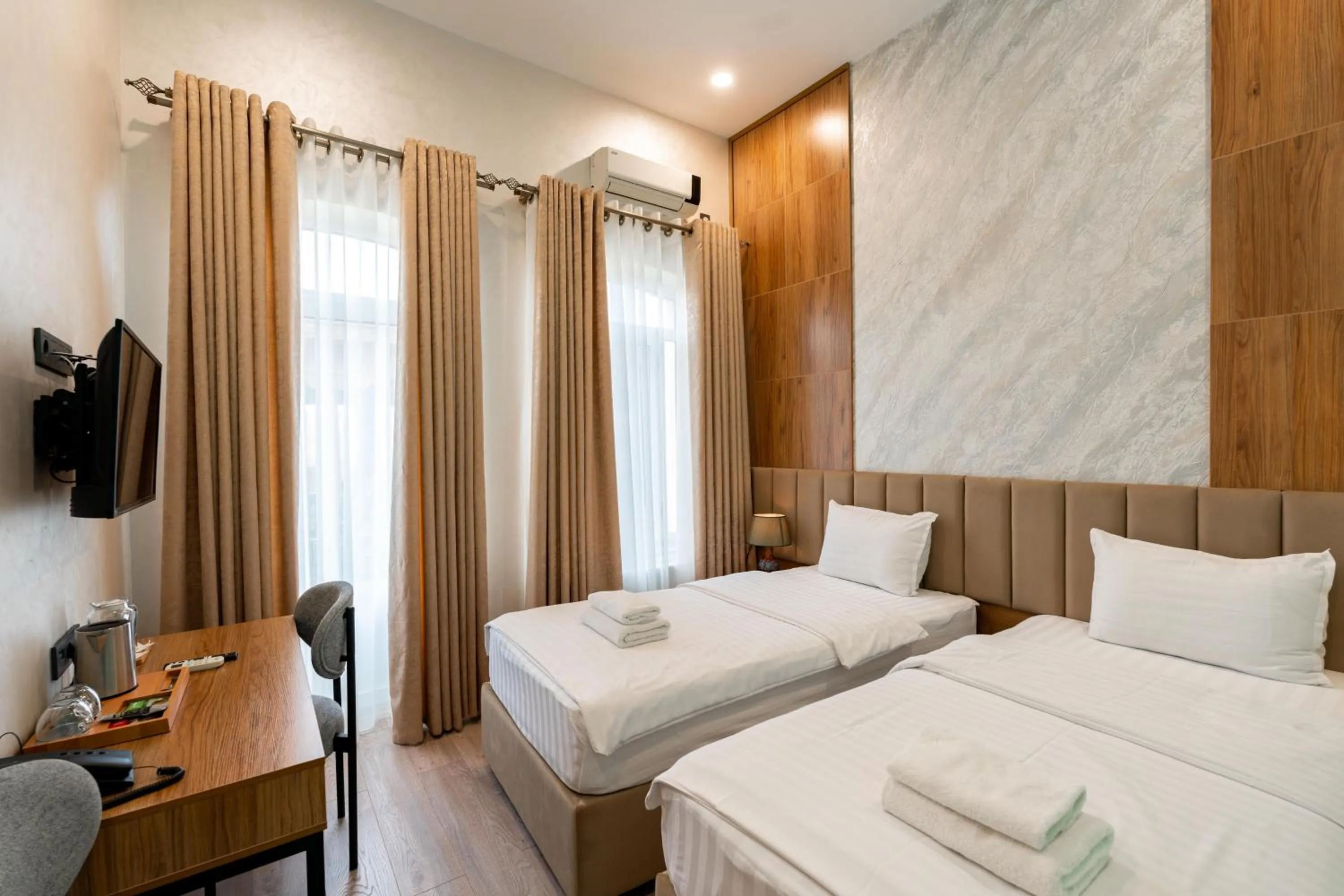 Superior Twin Room - single occupancy in Hotel Malika Bukhara