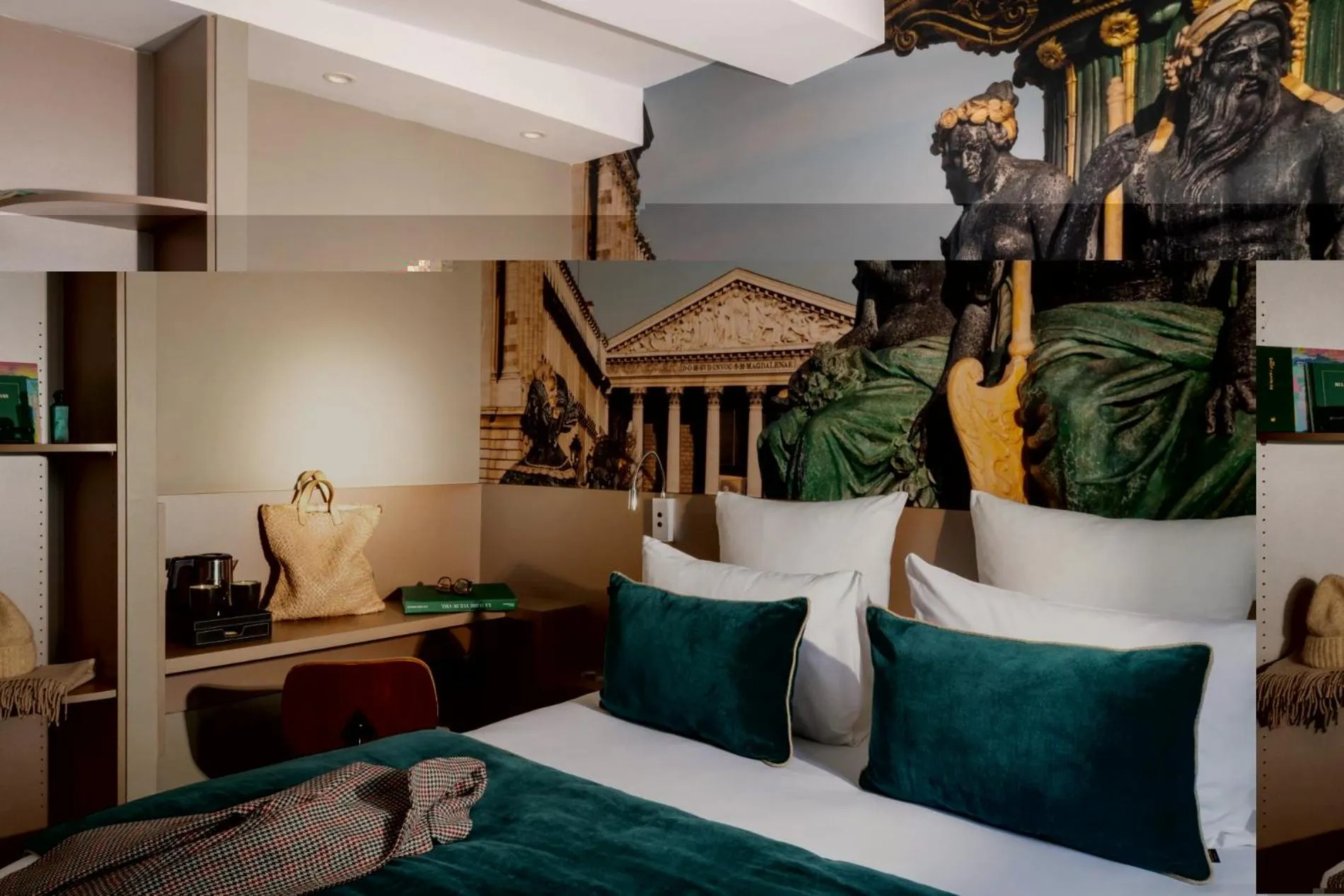 Superior Double Room in Midnight Hôtel Paris