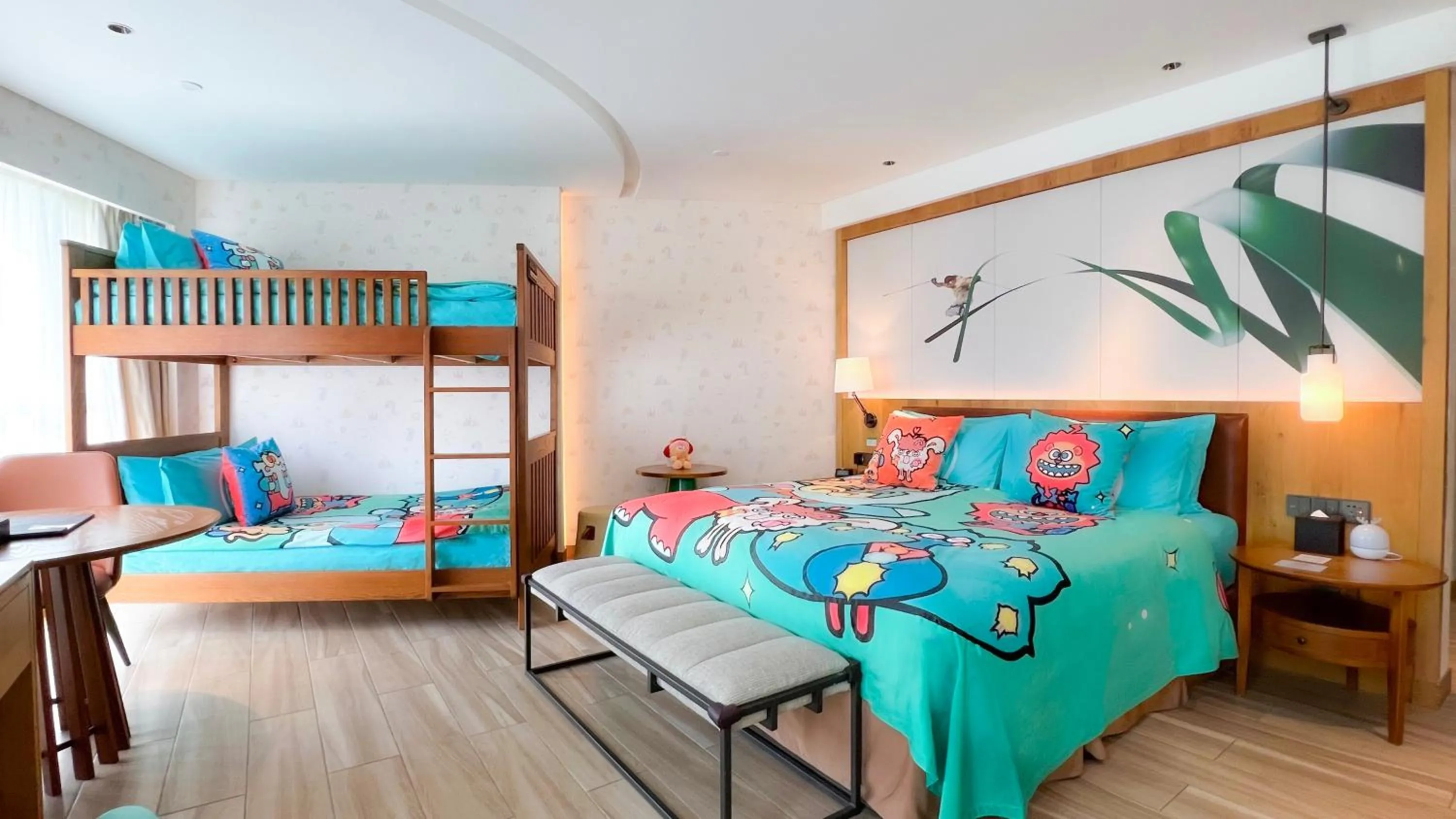 1 King 1 Bunk Premium Family Room in Holiday Inn Jilin Beidahu by IHG