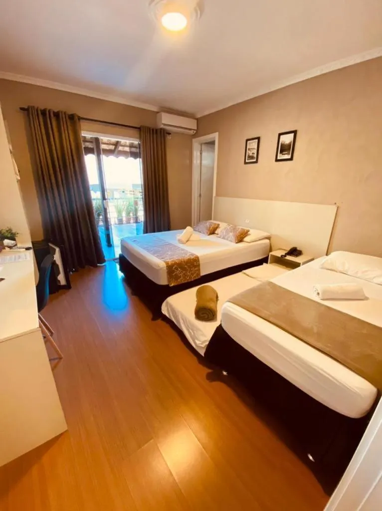 Quadruple Room with Terrace in Hotel Lorimar