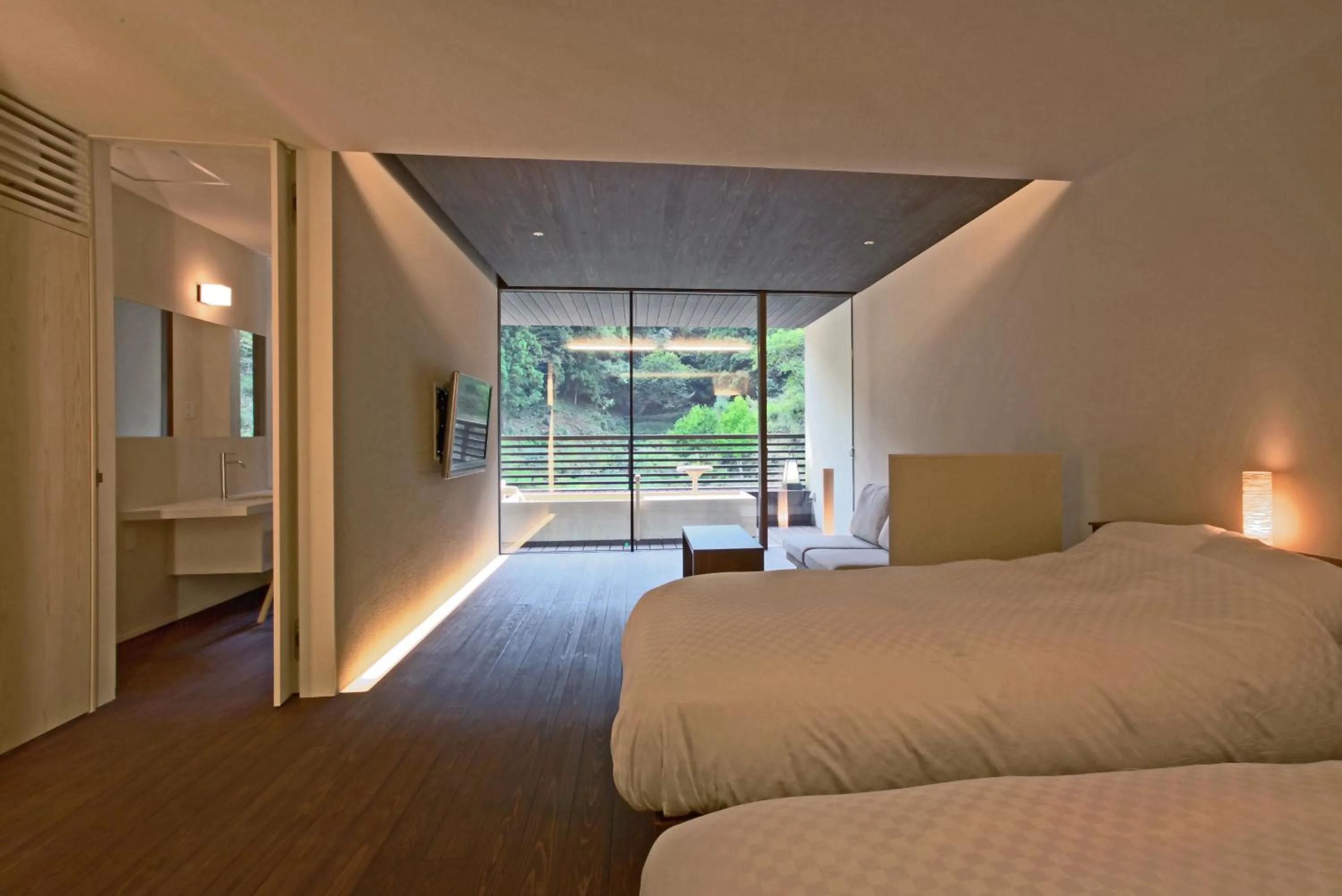 Luxury Twin Room with Open-Air Bath in Kawayu Onsen Fujiya