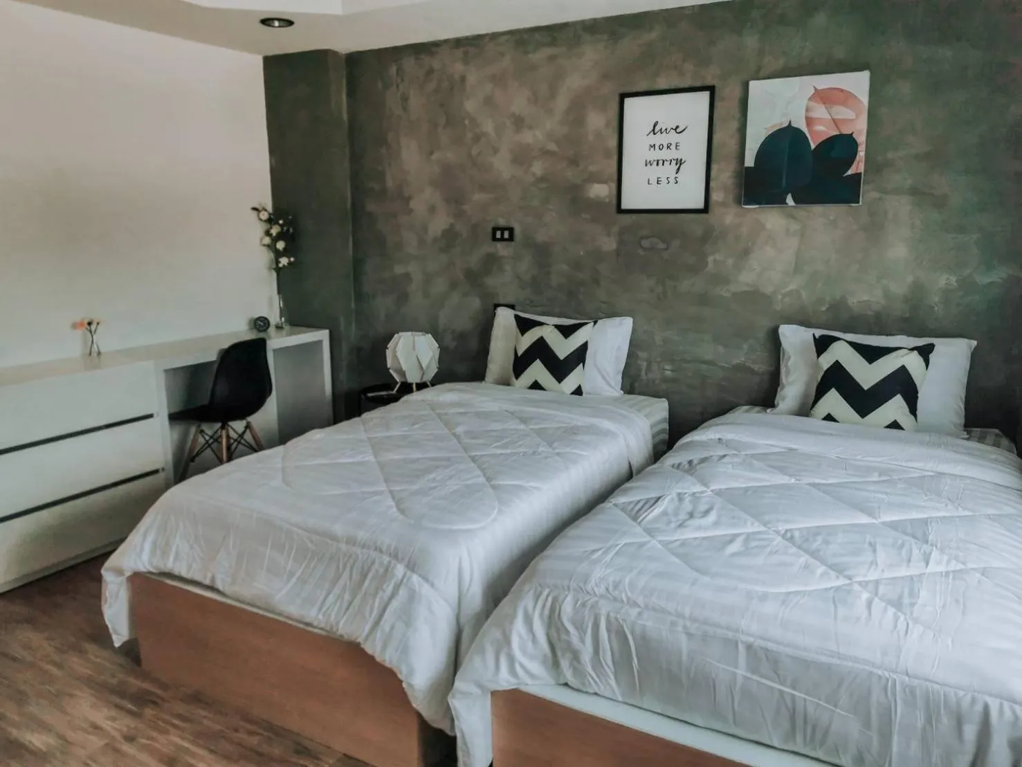 Standard Twin Room in The Peem Hotel