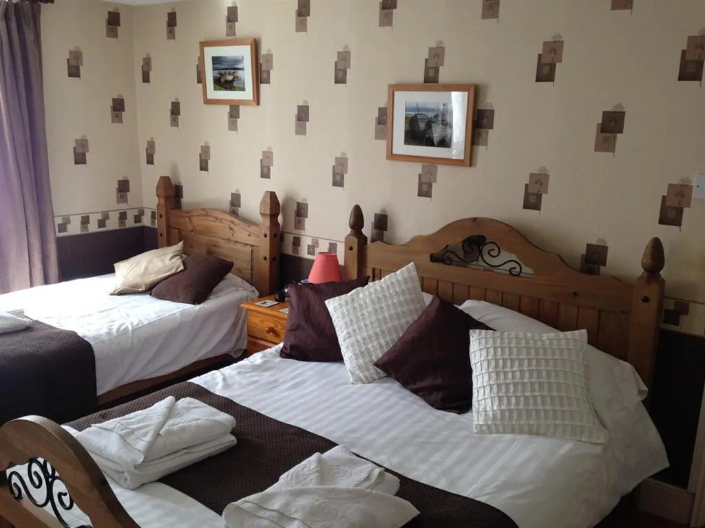 Standard Quadruple Room in King's Arms