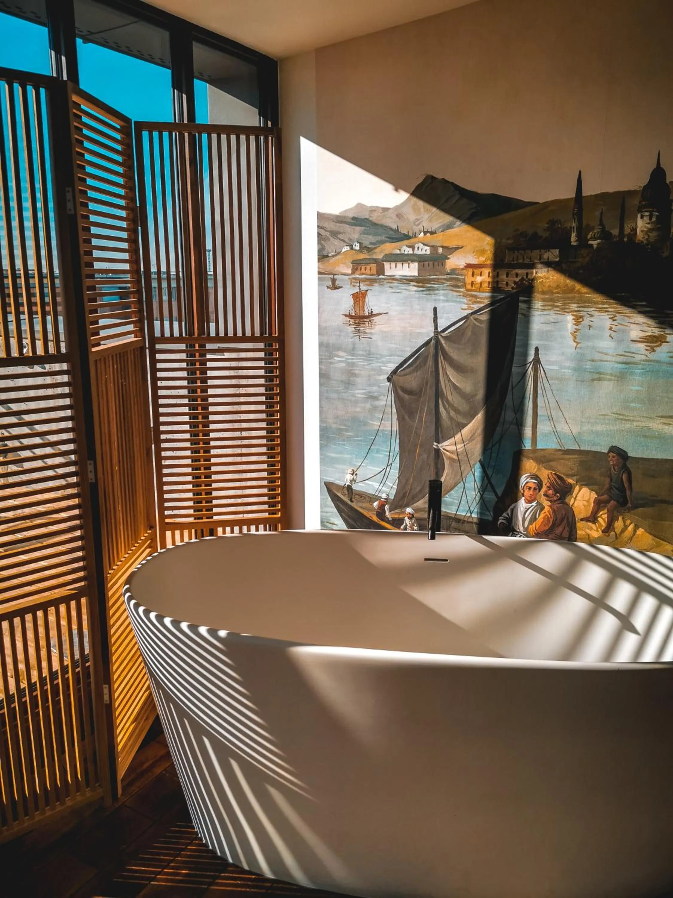 Suite with Terrace in Hotel La Zoologie & Spa Bordeaux