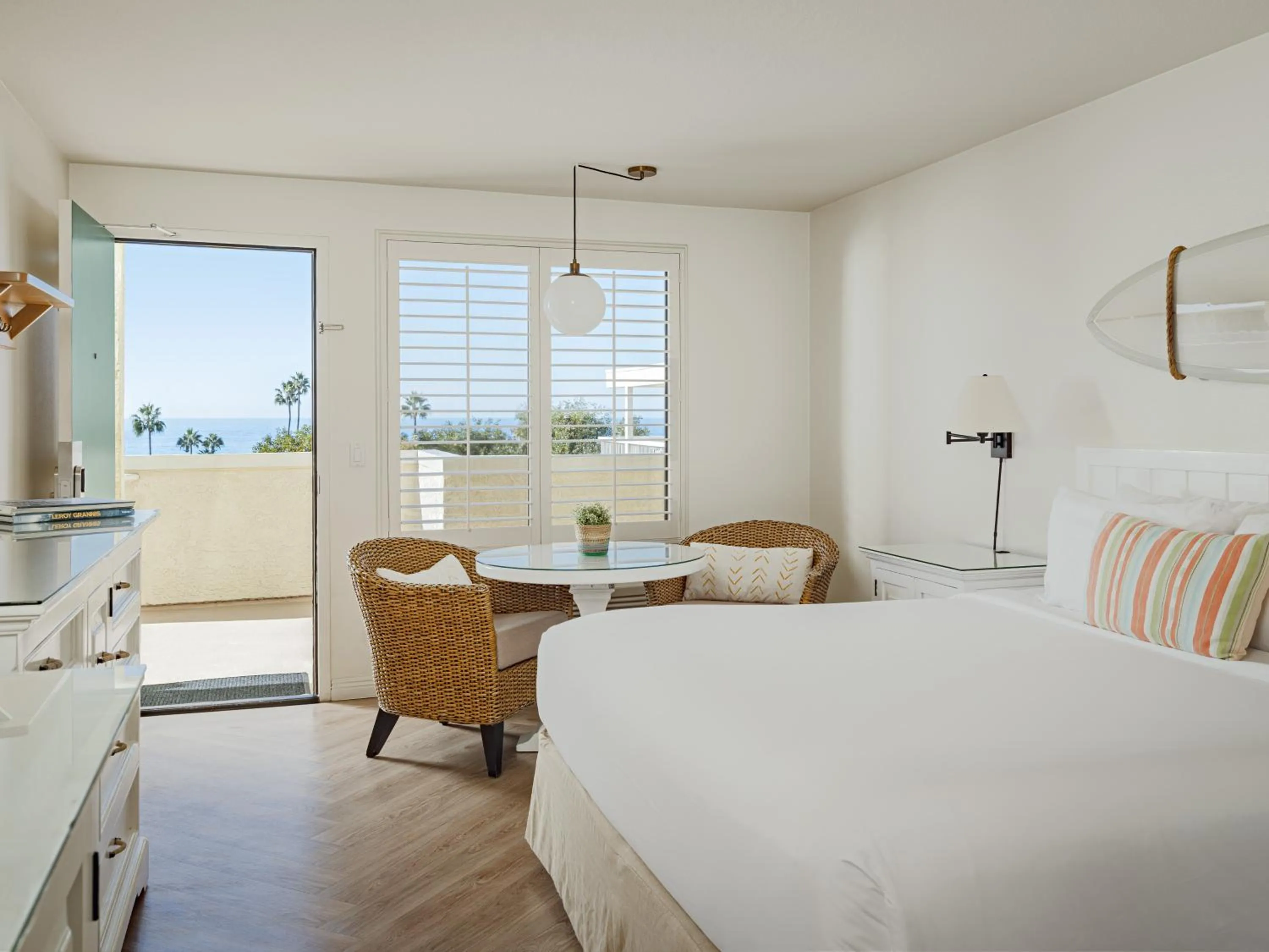 Deluxe King with Coastal View in Laguna Beach House