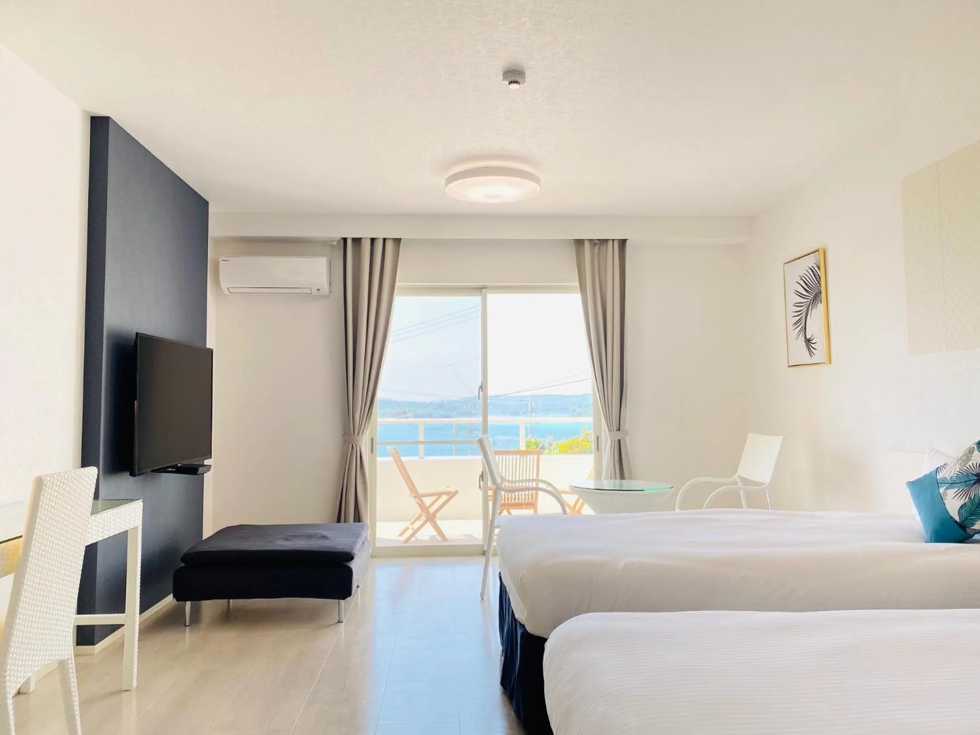 Superior Twin Room with Sea View - single occupancy in Lalamare Kouri
